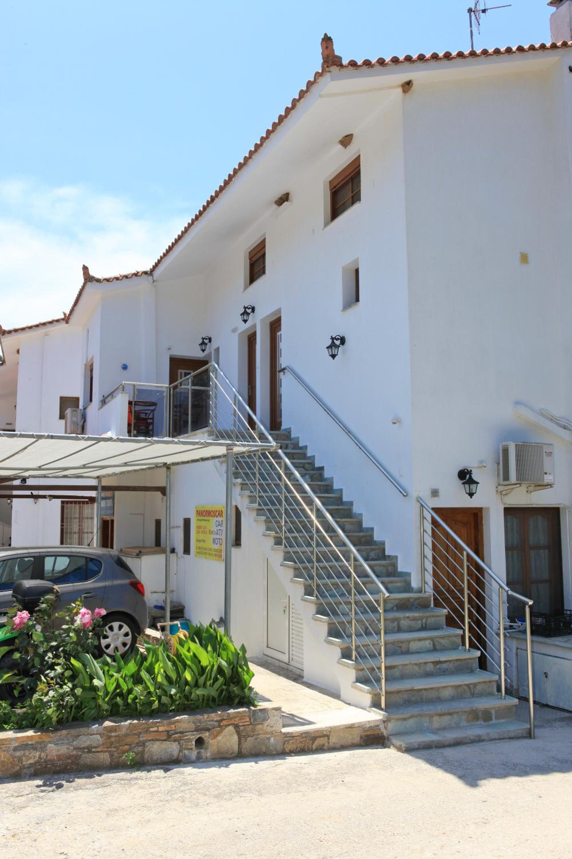 Panormos Maisonettes