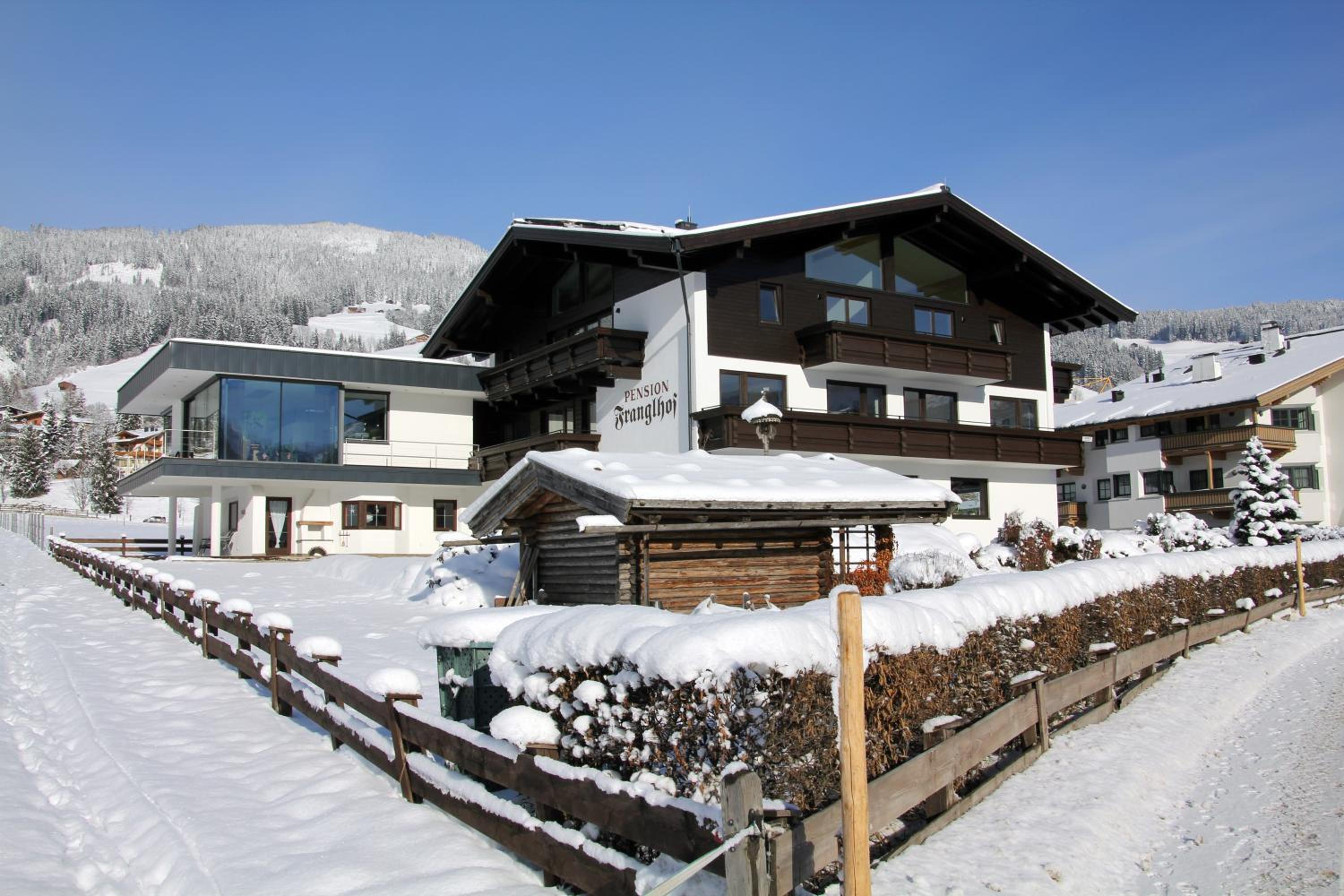 Photo 9