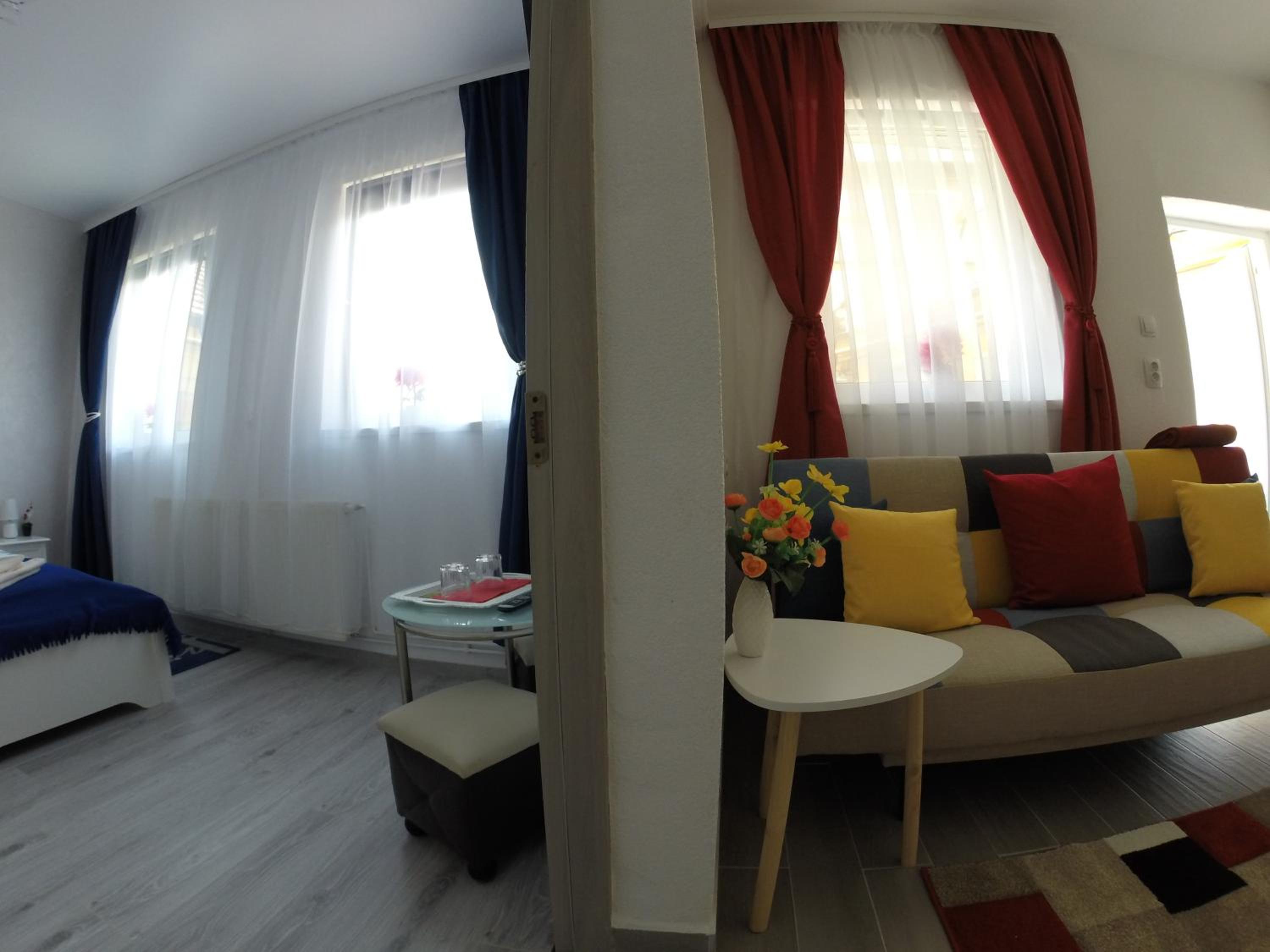 Photo 38