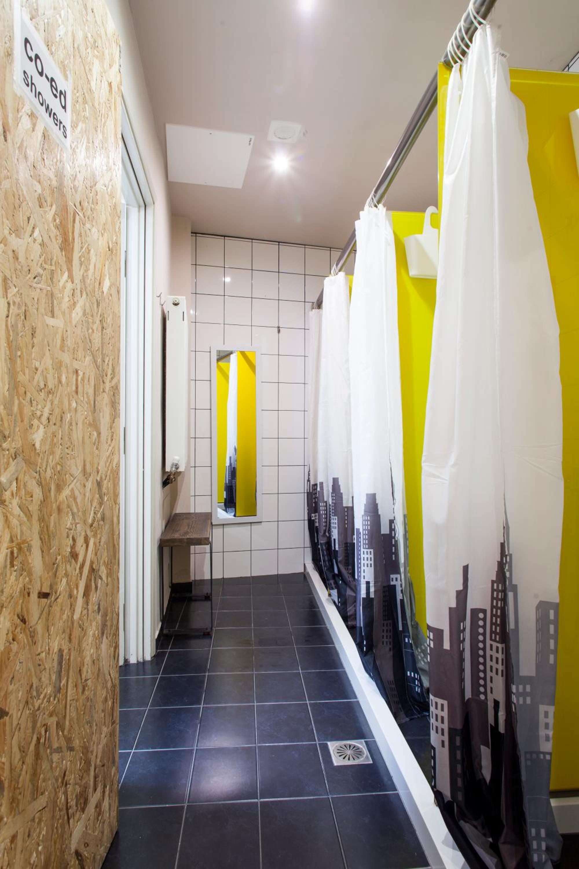Photo 40