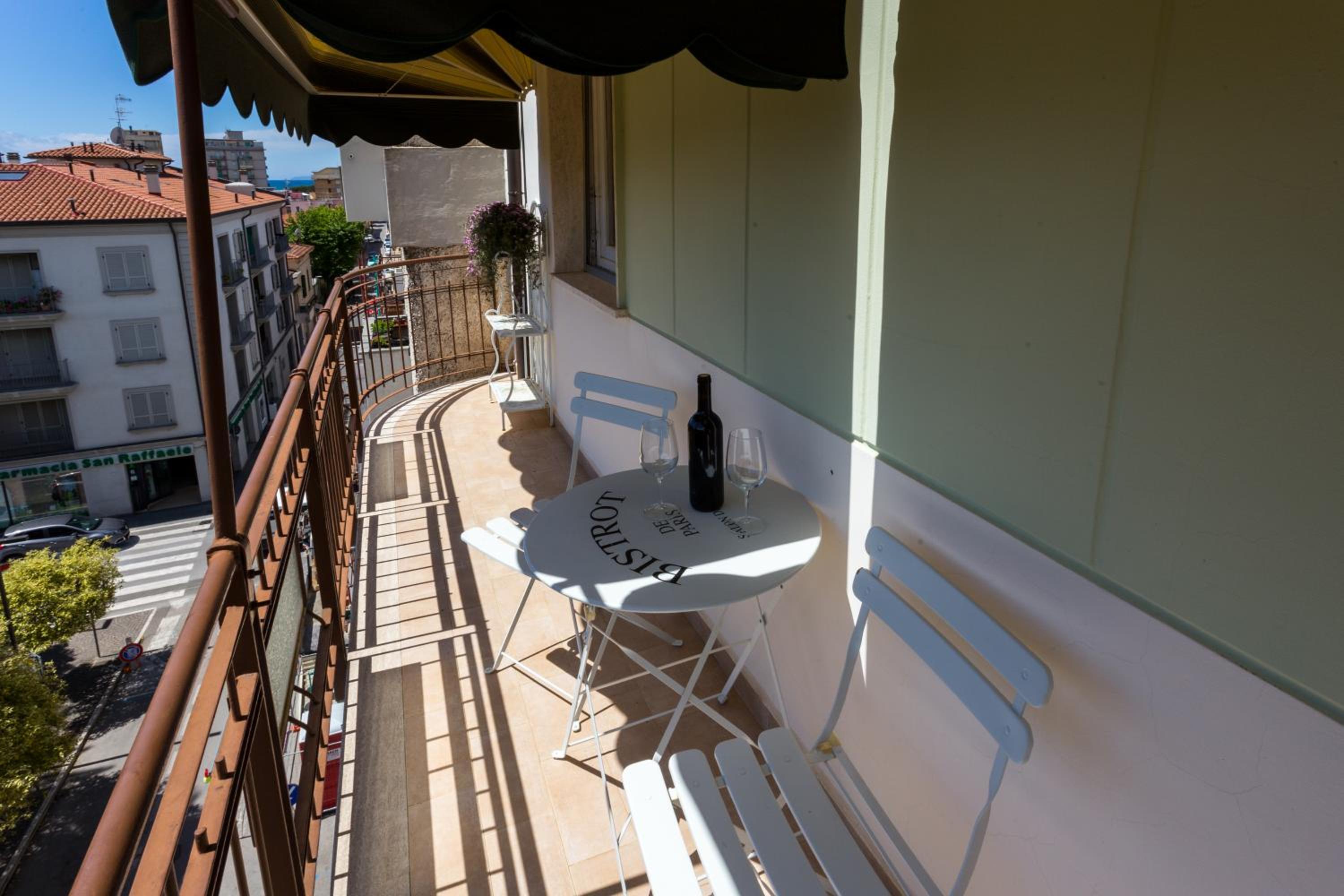 balance & terrace