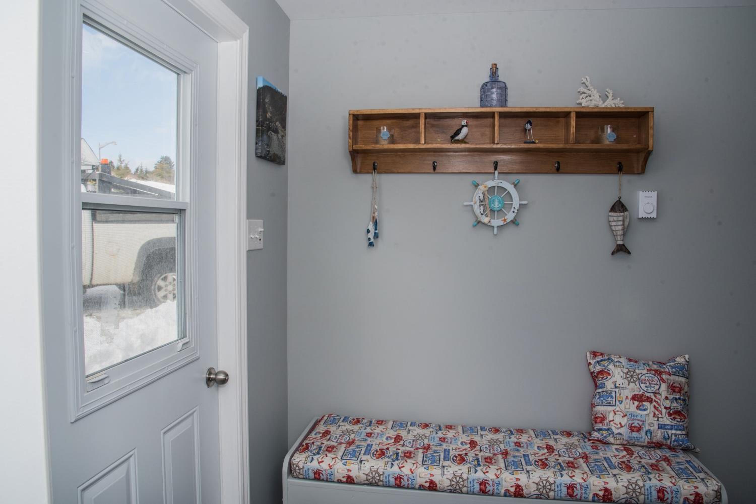 Family Ties Vacation Home - Greenham House