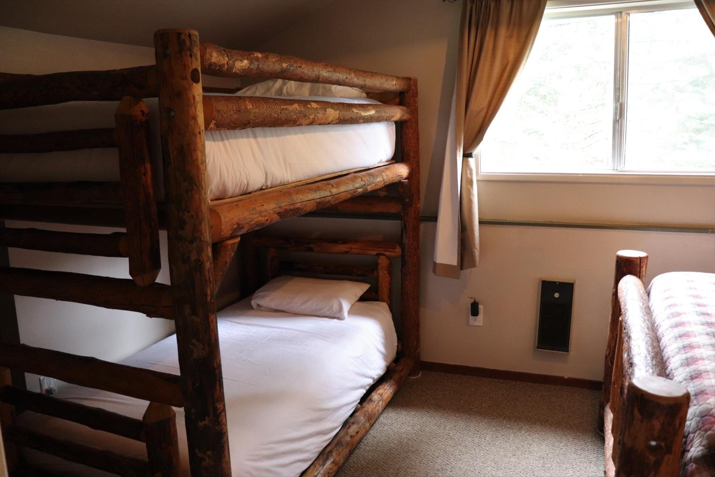 Lone Fir Resort