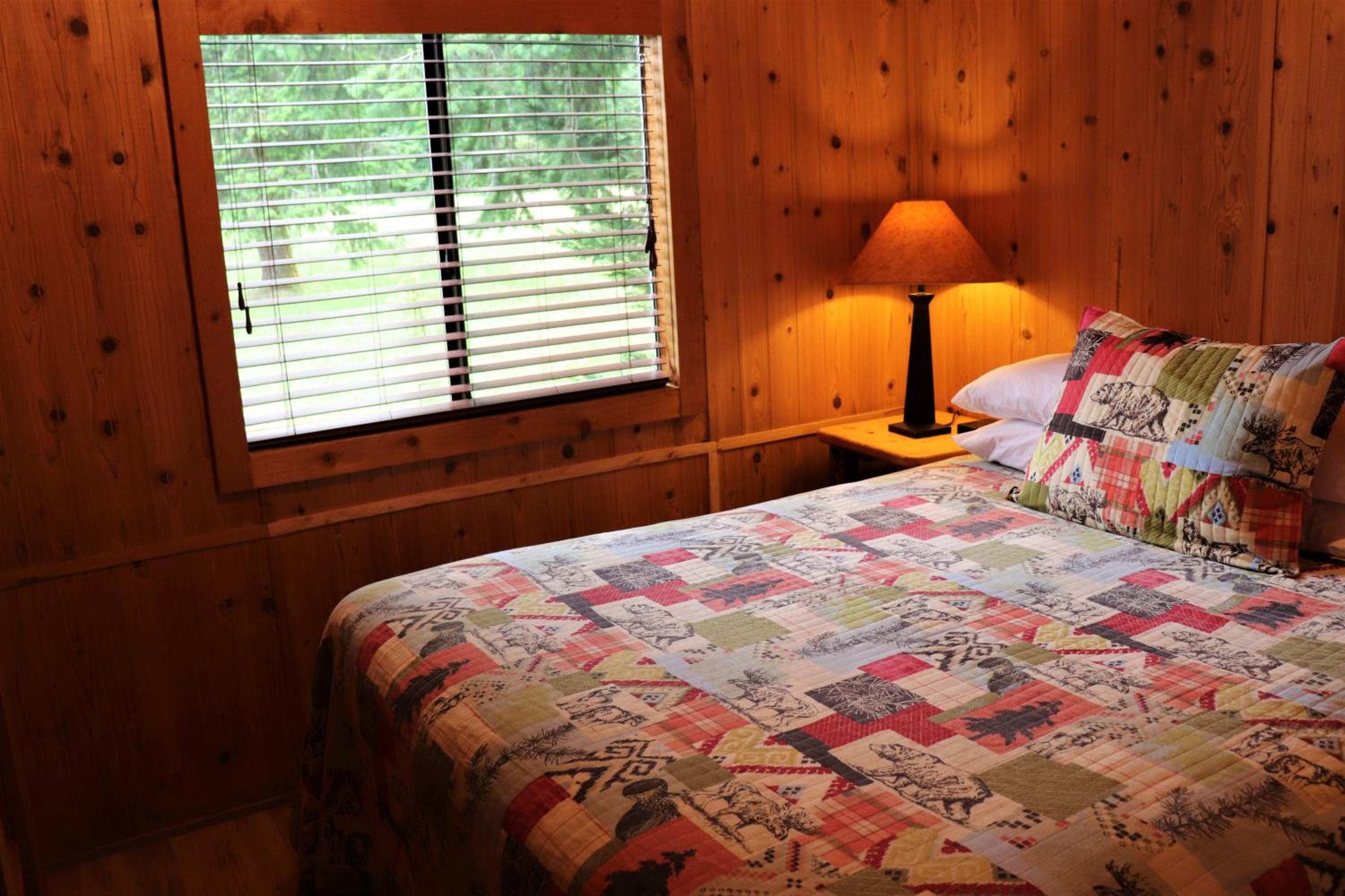 Lone Fir Resort
