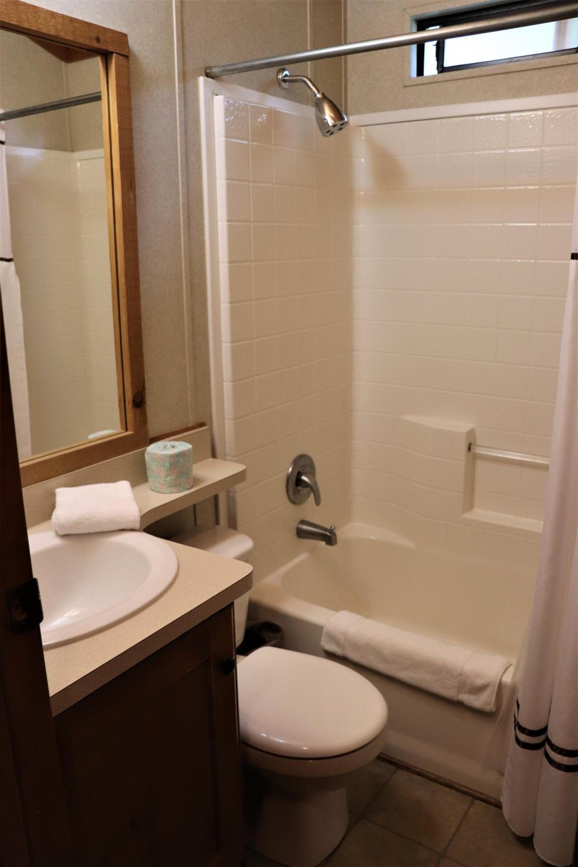 Lone Fir Resort