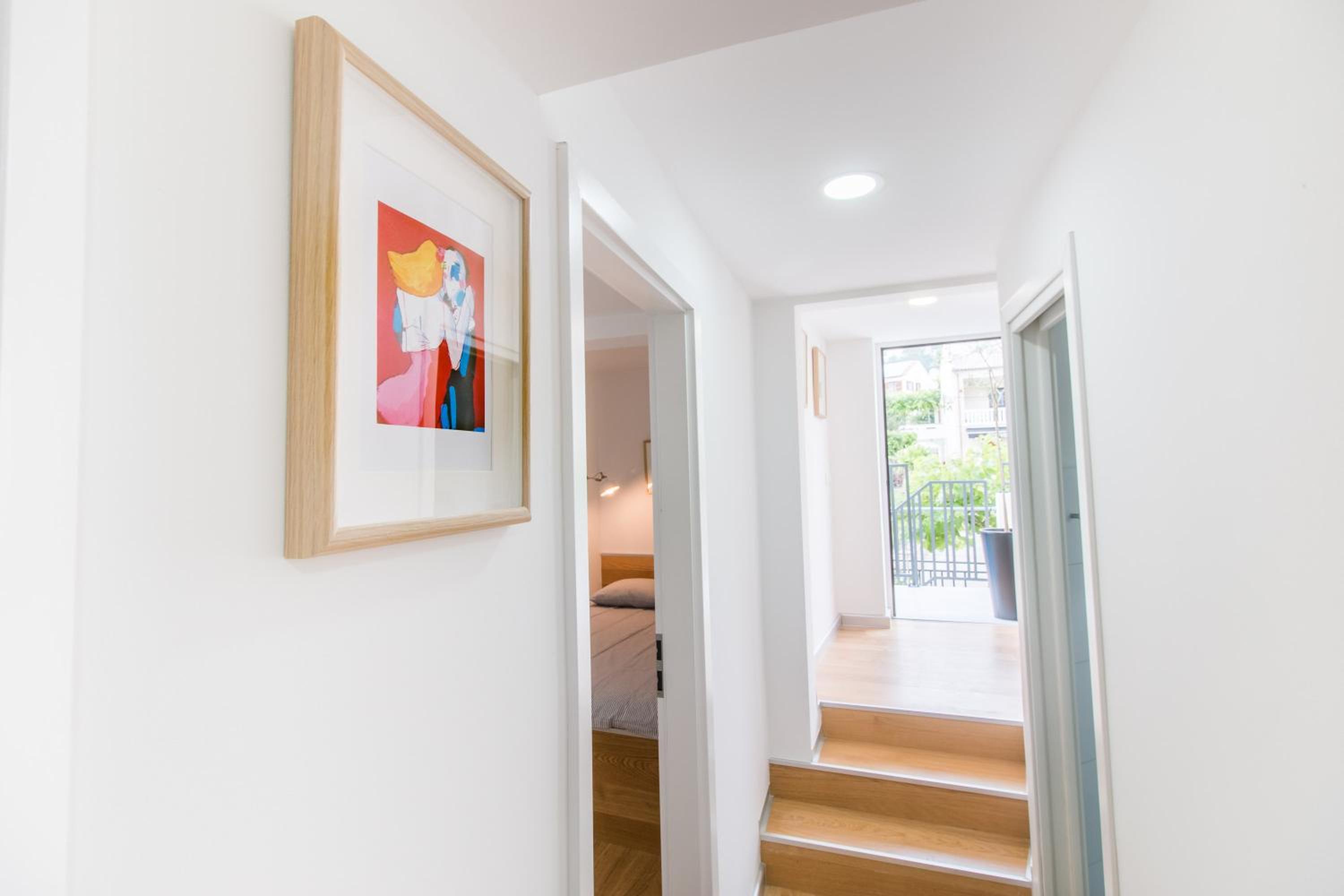 Seaview Apartments Baska view 5