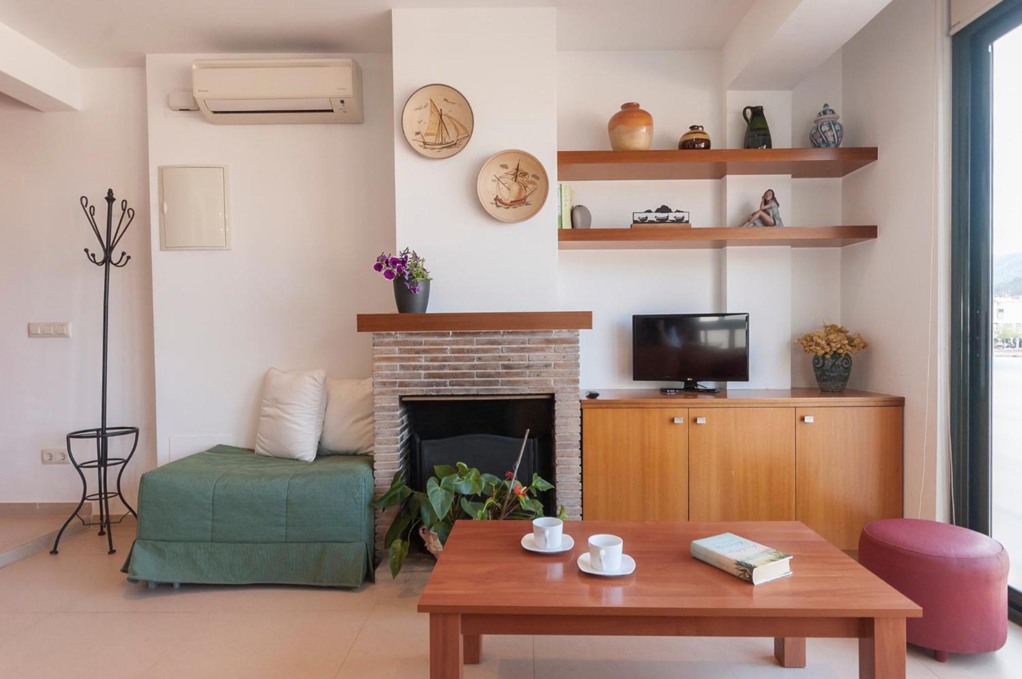 Lets Holidays apartment Can Telm photo 5