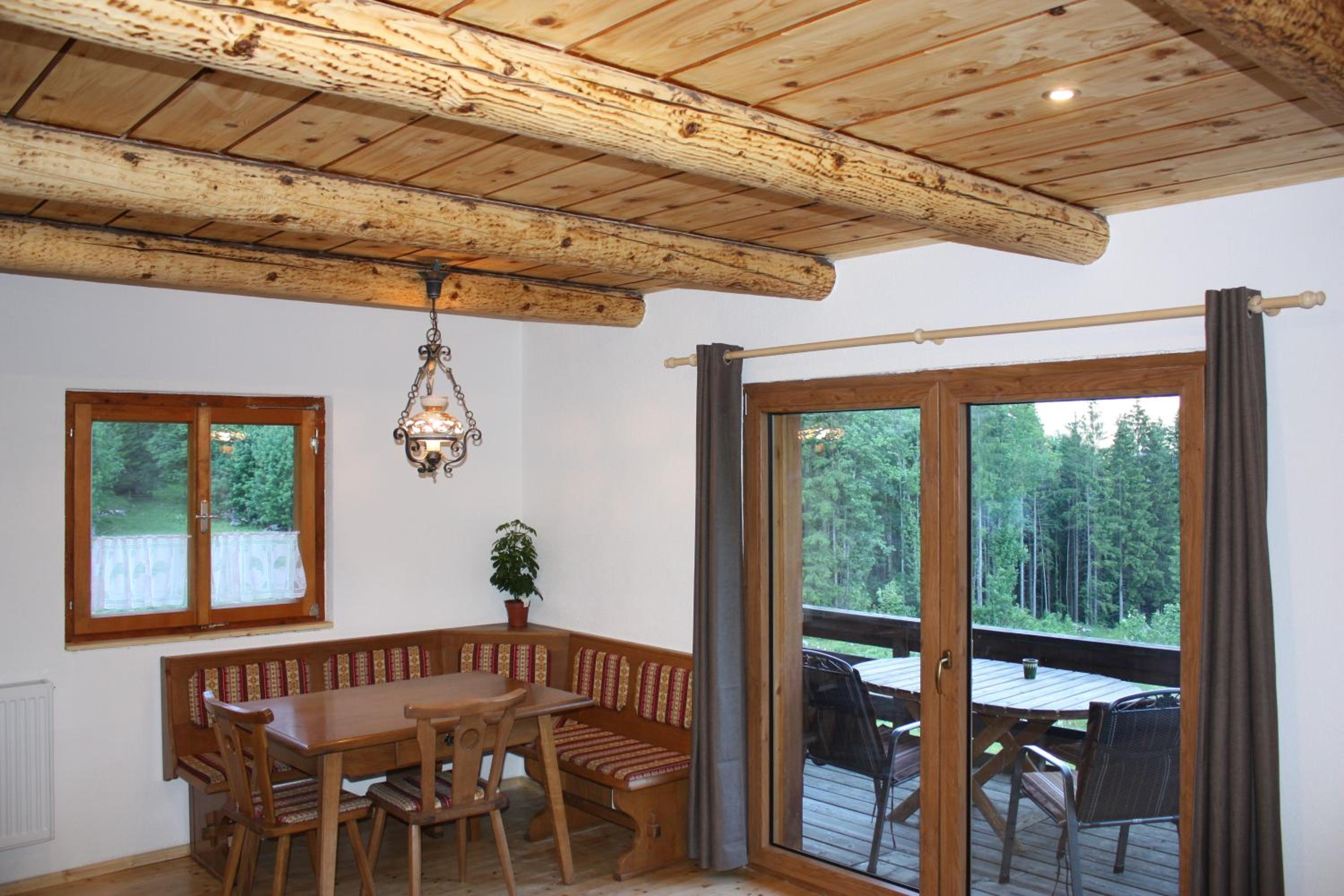Photo 32