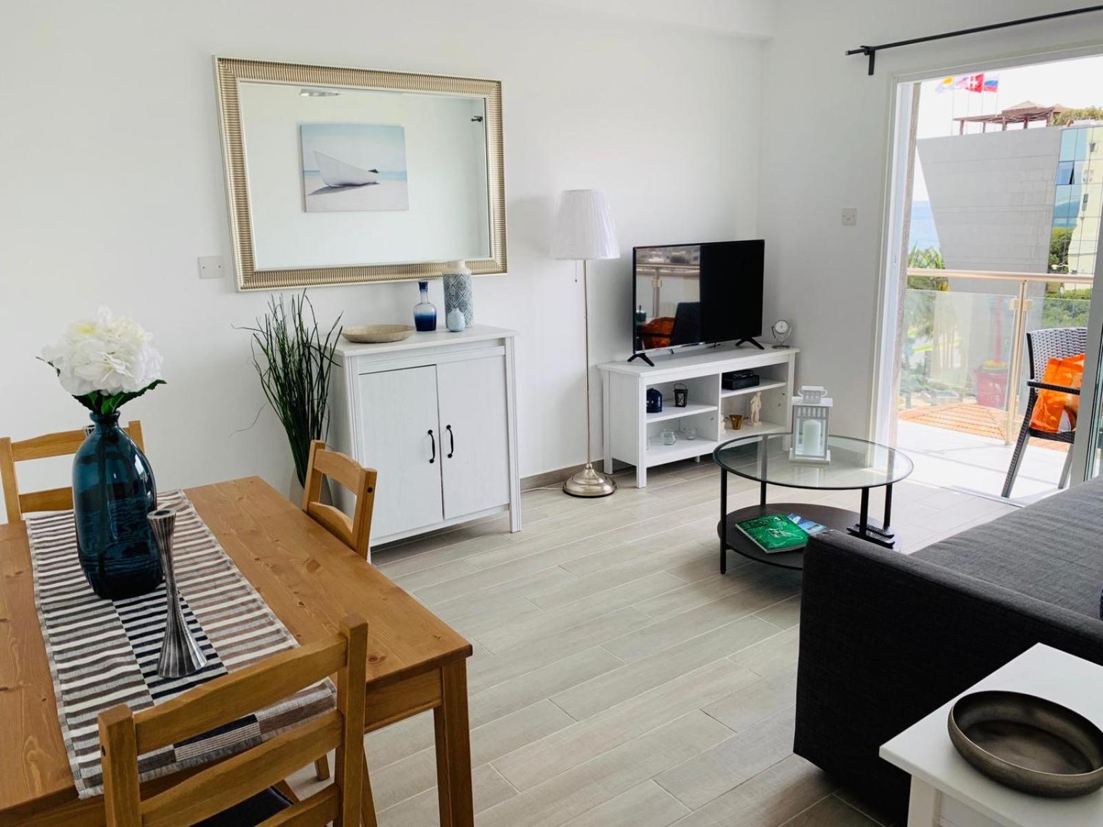 Thalassa Sea View Suite