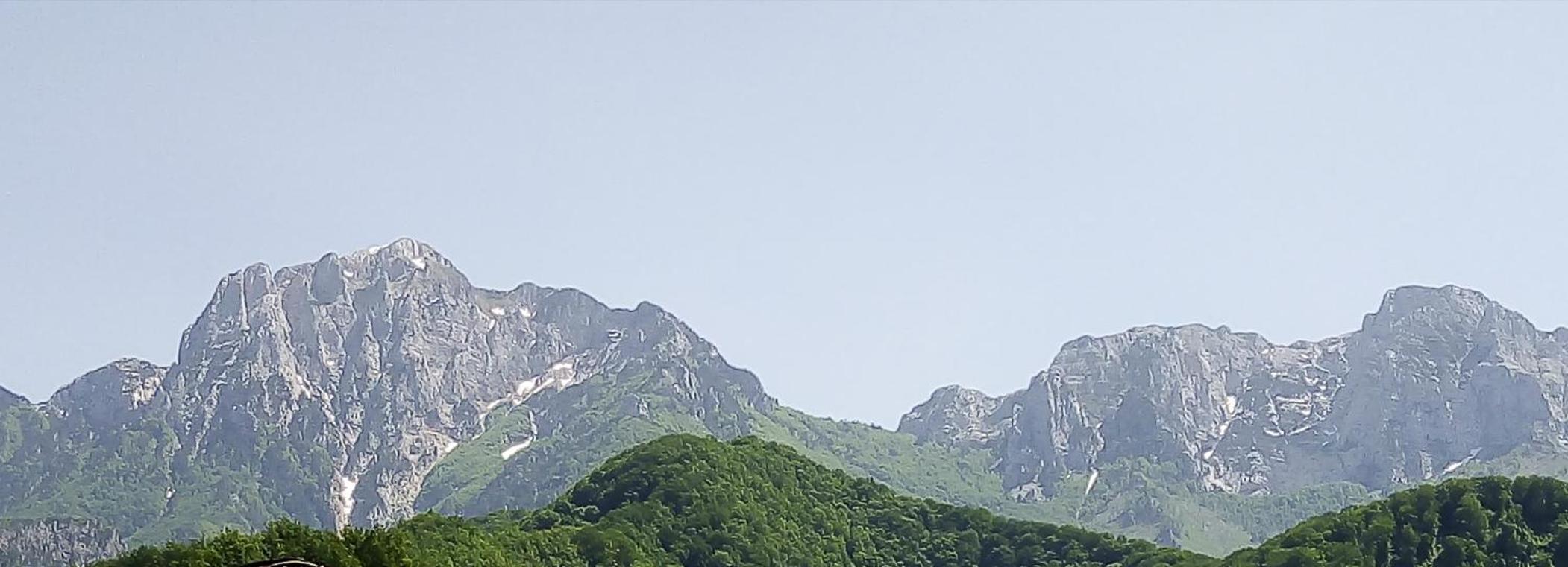 Via Dinarica GuestHouse