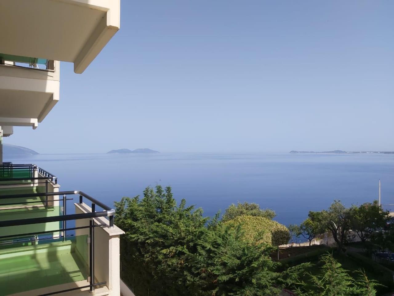 Deni Sea View Apartment