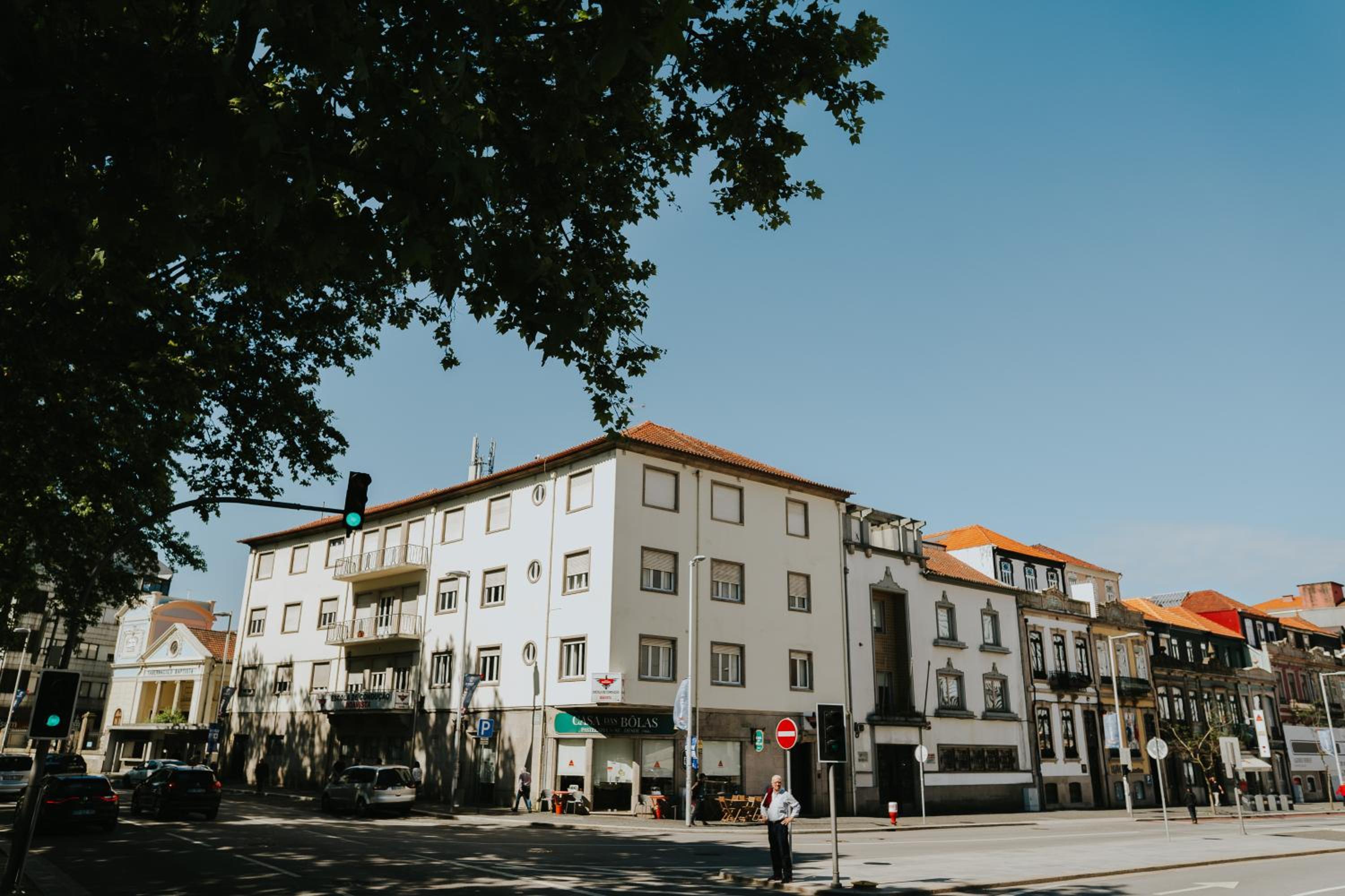 Five Seven Nine Apartments