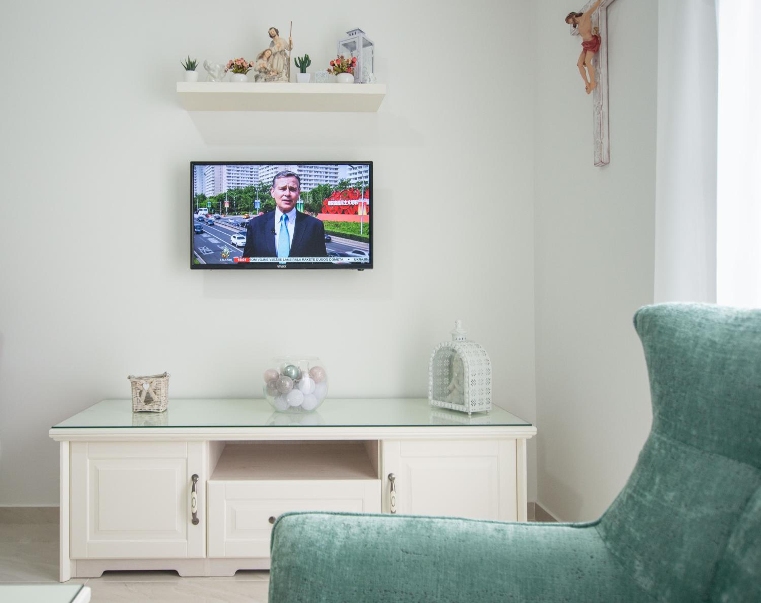 Photo 54