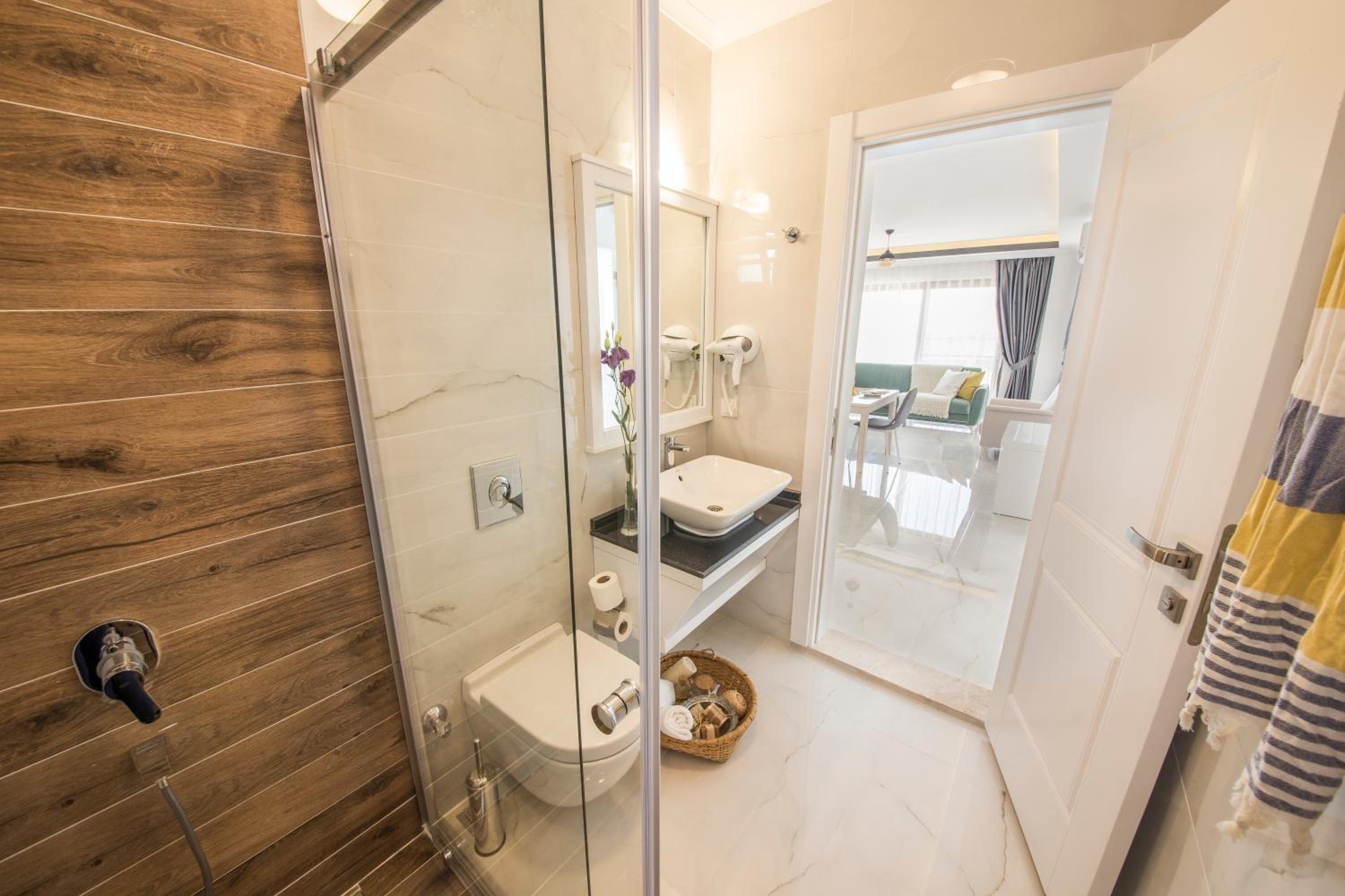 Cedrus Suites - Image 59