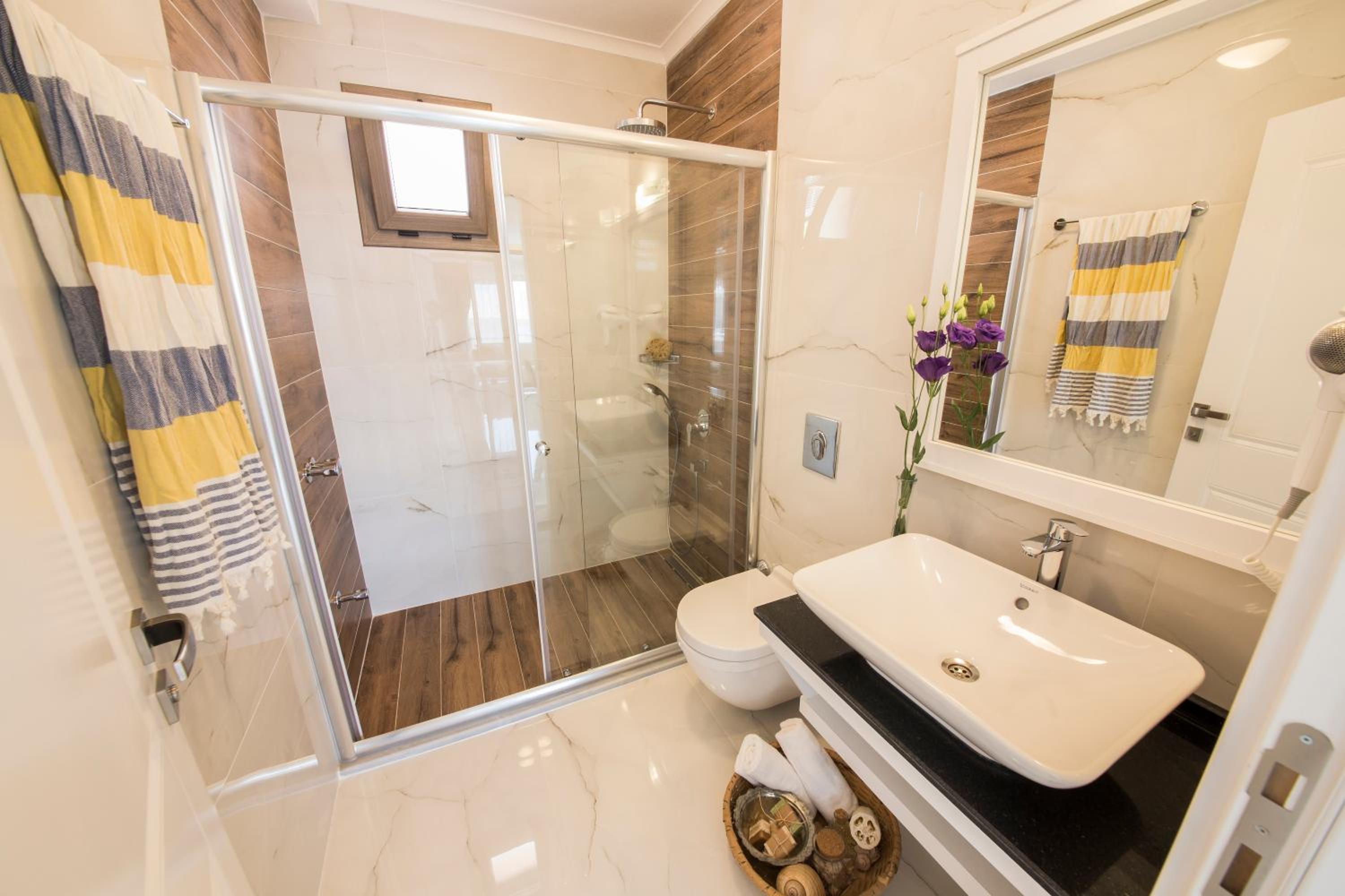 Cedrus Suites - Image 56