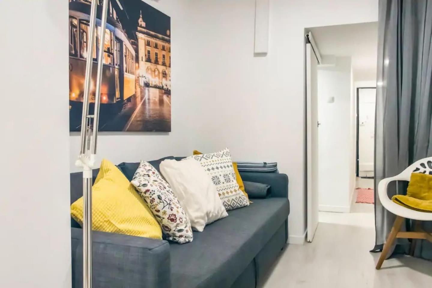 HOME4U - Secret Studio in City Center view 5