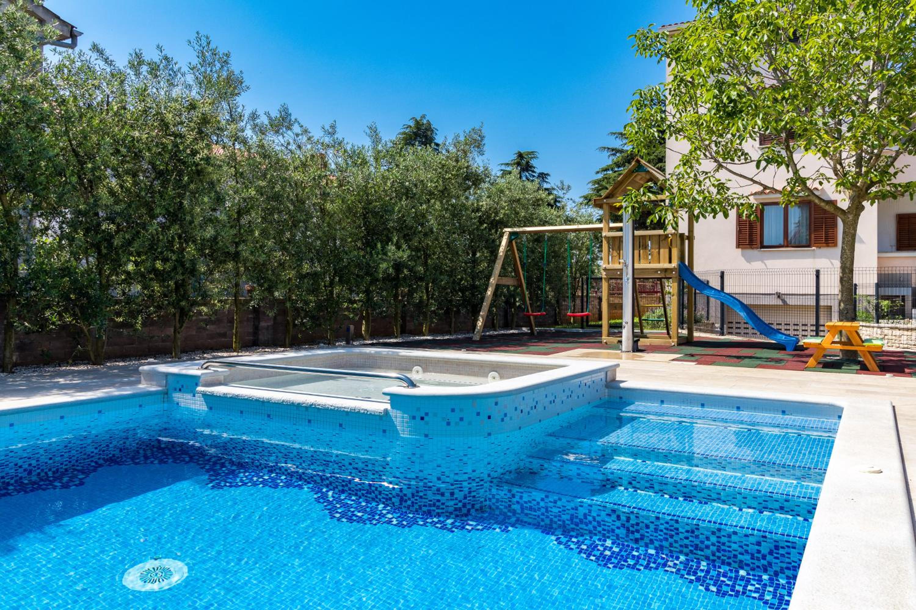 Apartment Anton, Fazana view 4