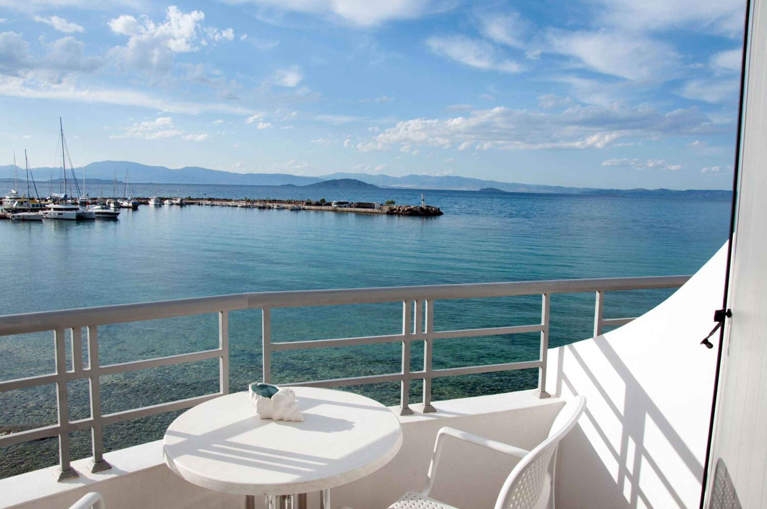 balcony