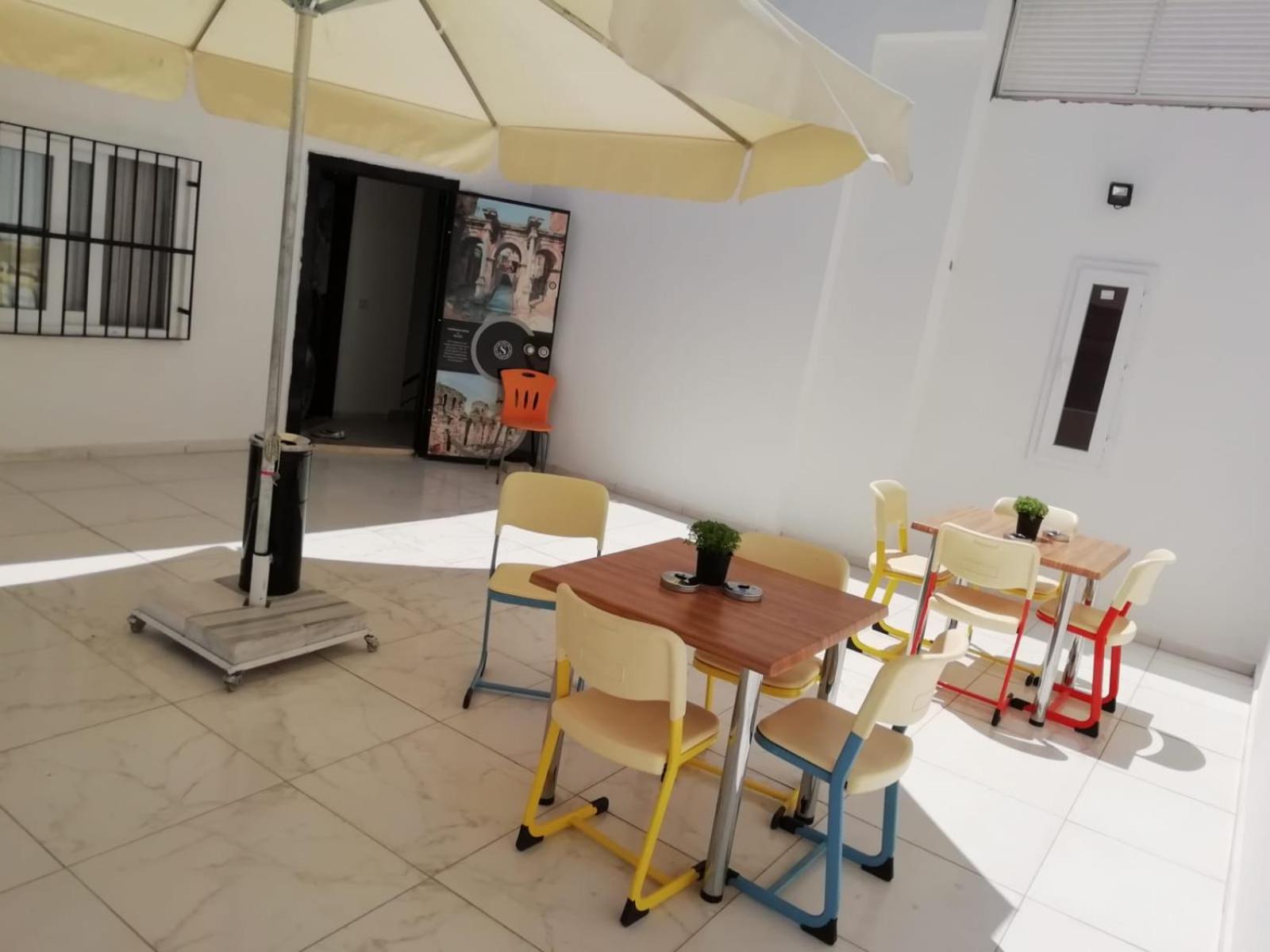 Sare Suites Downtown - Image 45