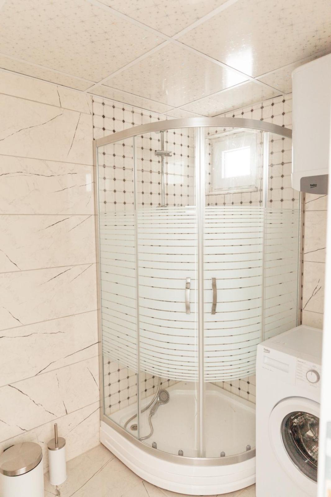 Sare Suites Downtown - Image 13