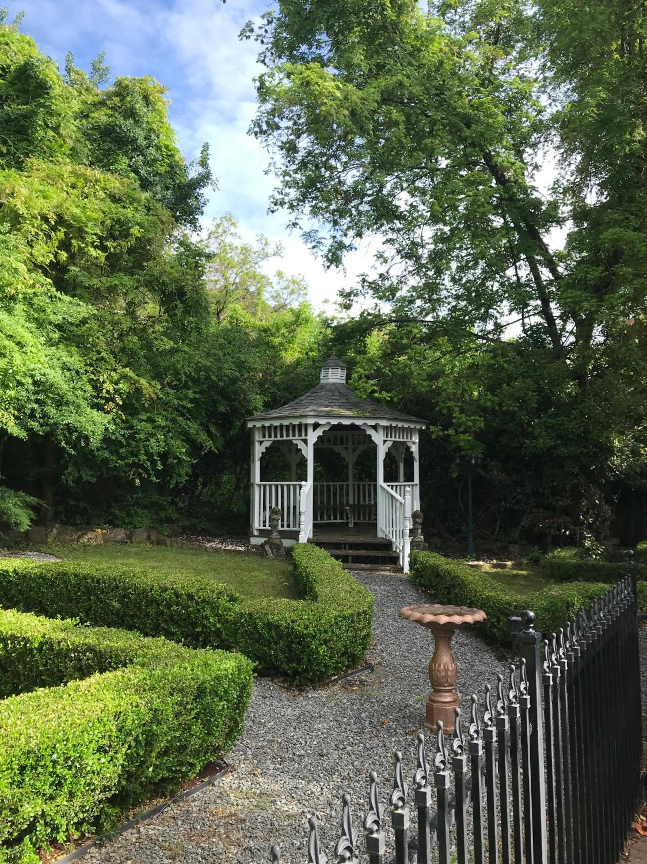 The Gables Inn