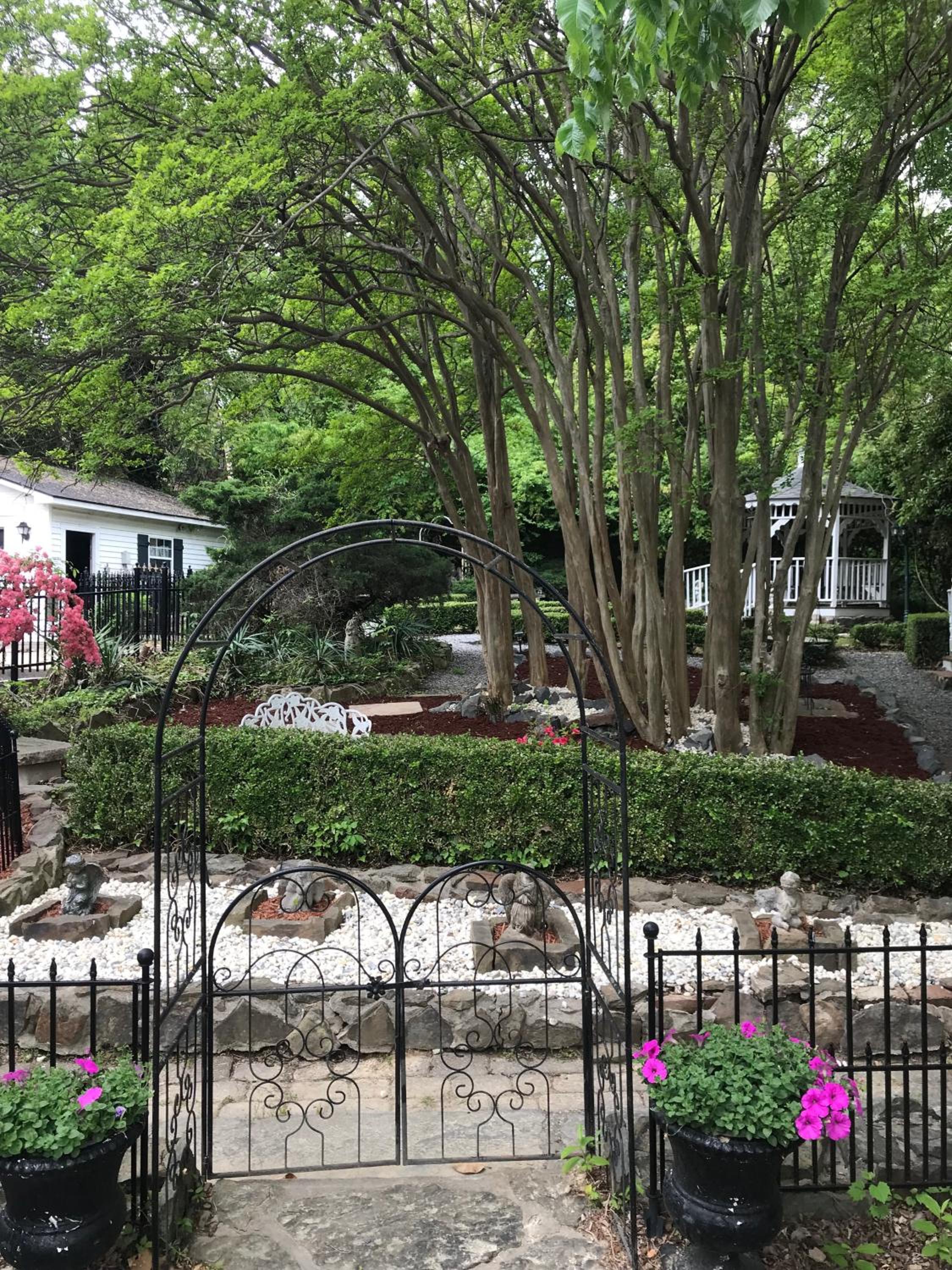 The Gables Inn