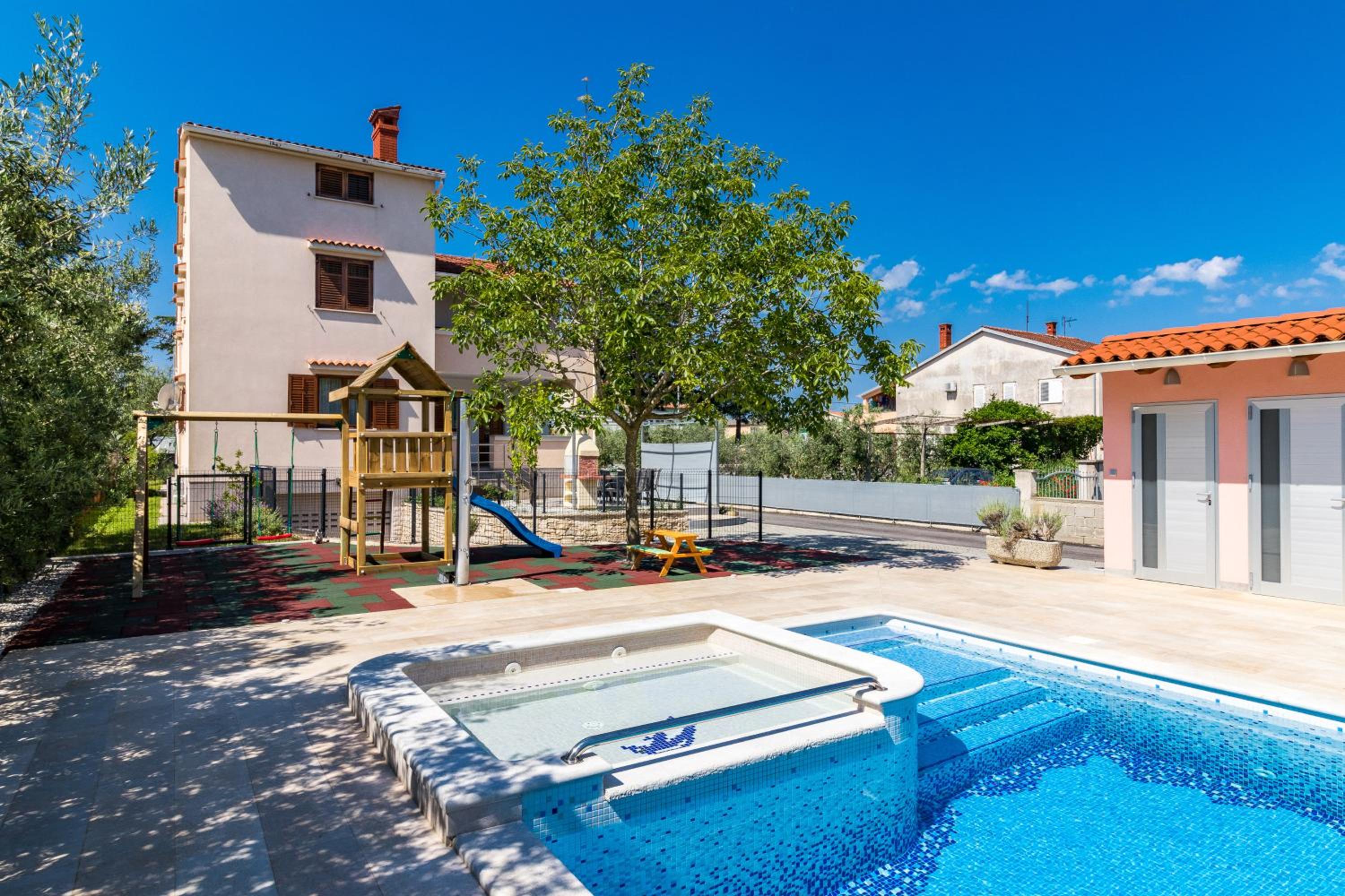Apartment Anton, Fazana view 5