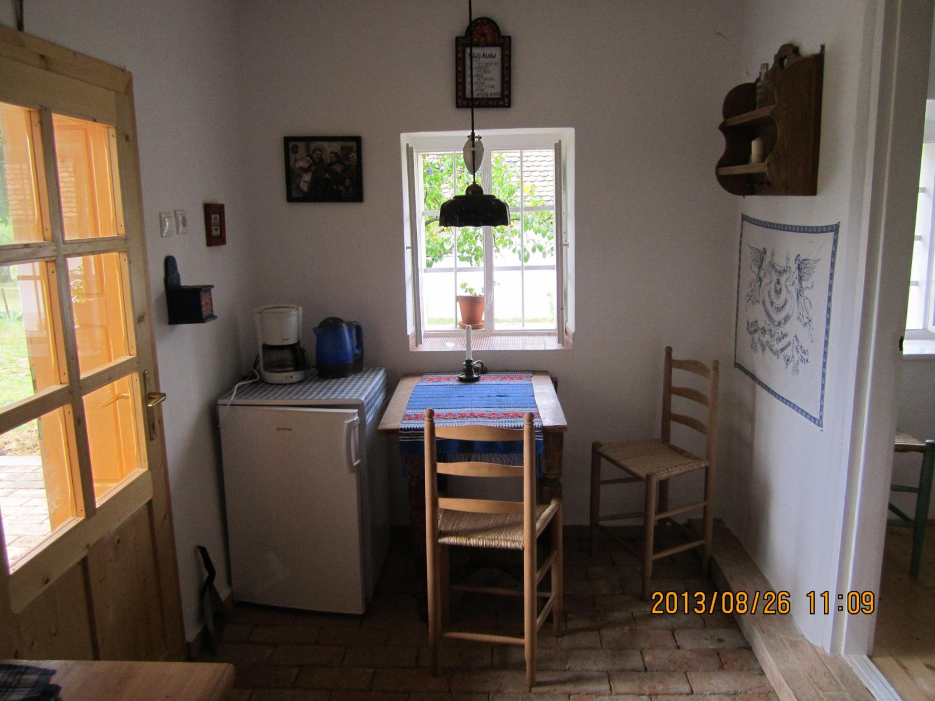 Photo 50