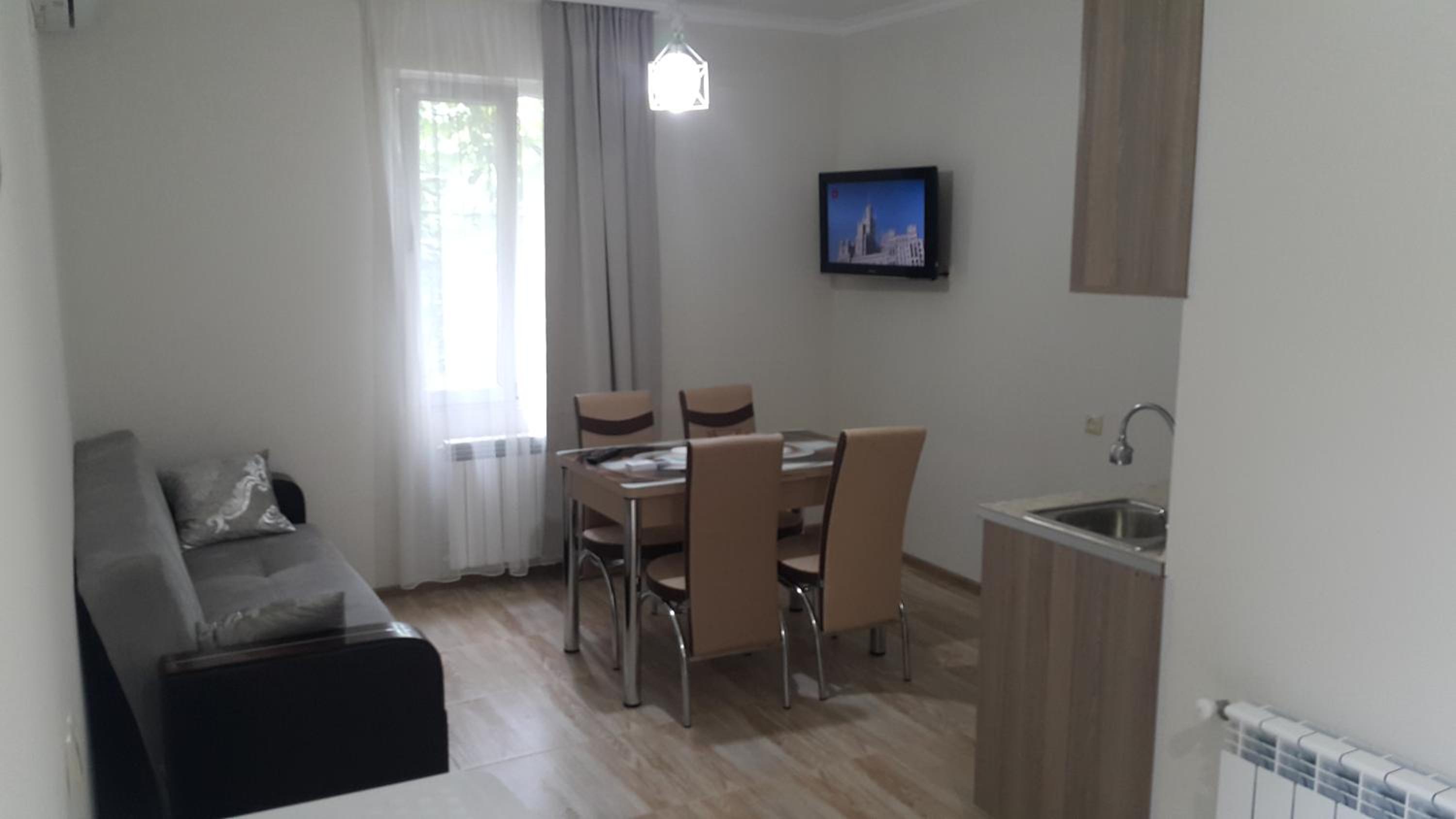 Deme House