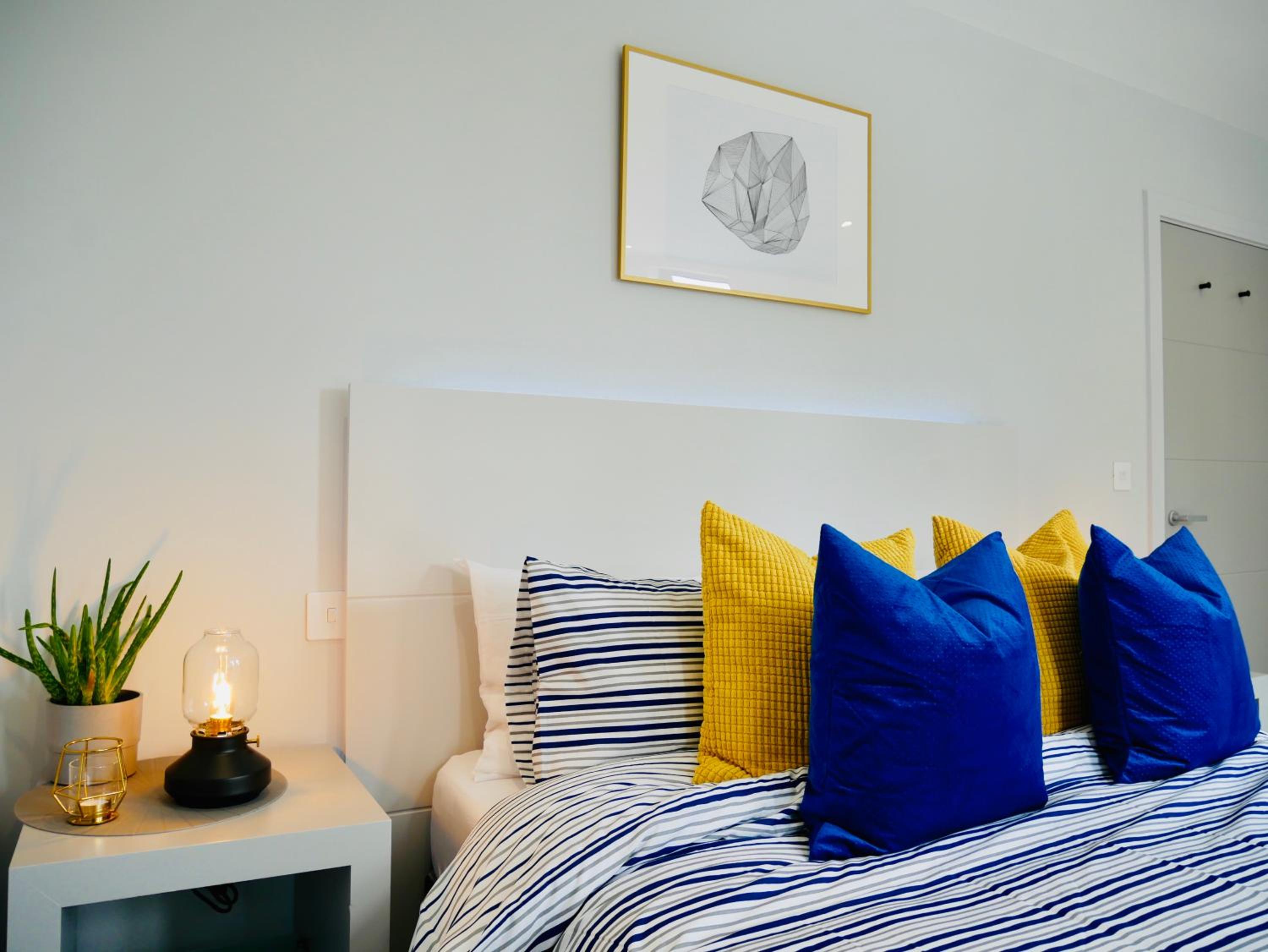 Beautiful AlumPointe Apartment - 400m to the beach view 4