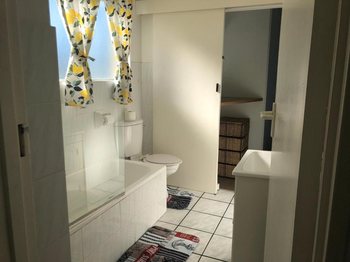 127 Hermanus Beach Club view 5
