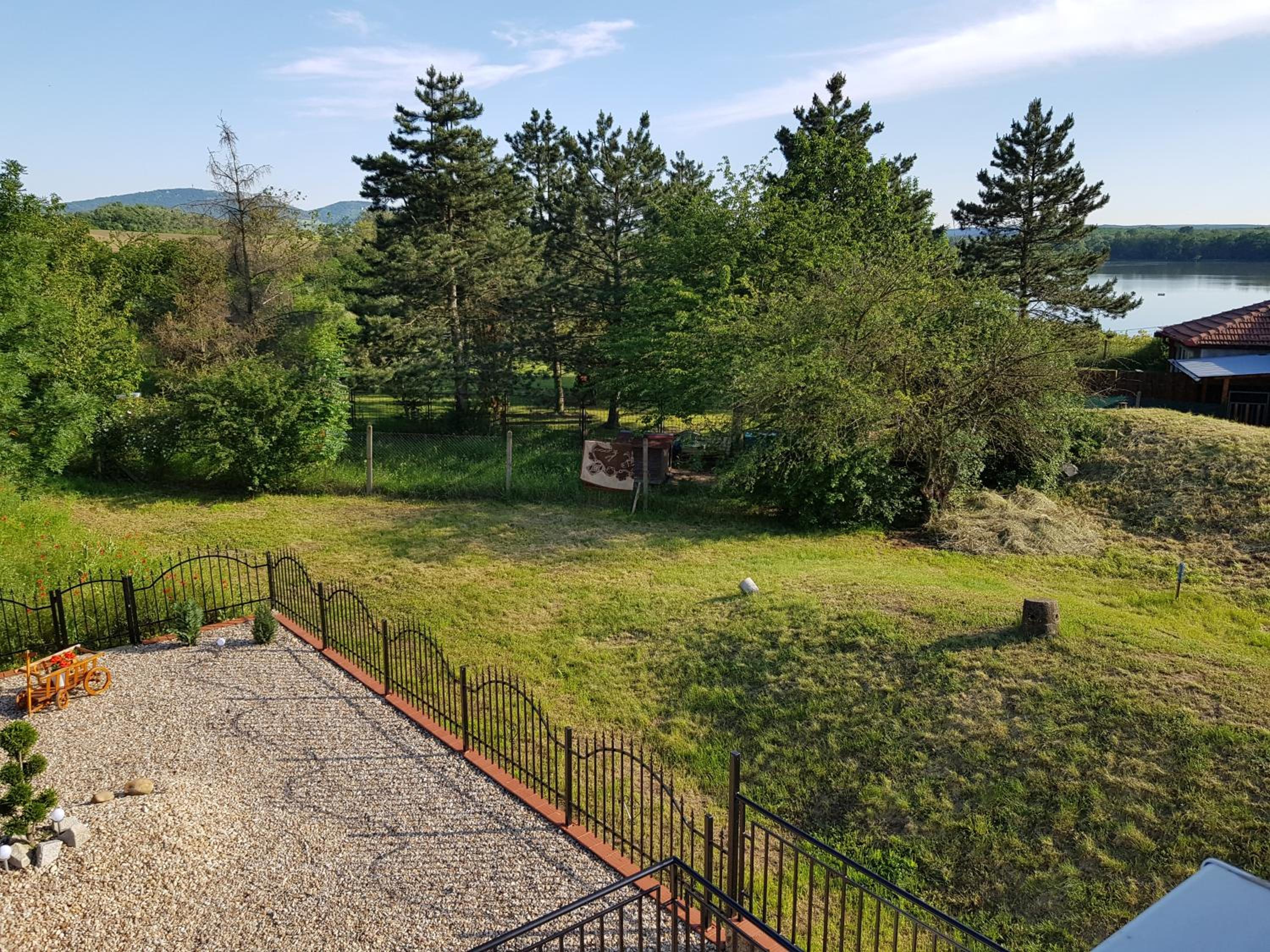 Apartmán ANNA s vinným sklepem Pouzdřany view 2