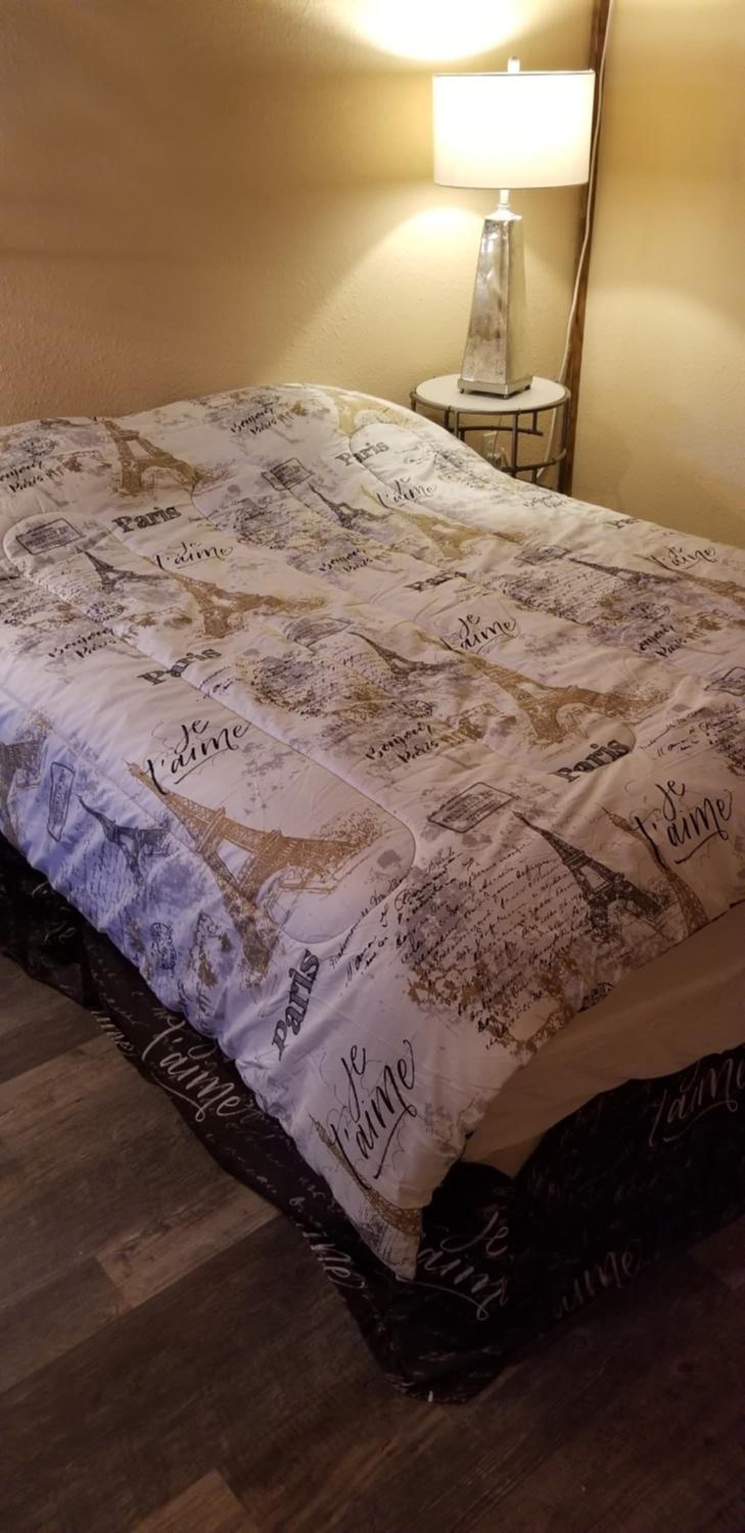 bedroom