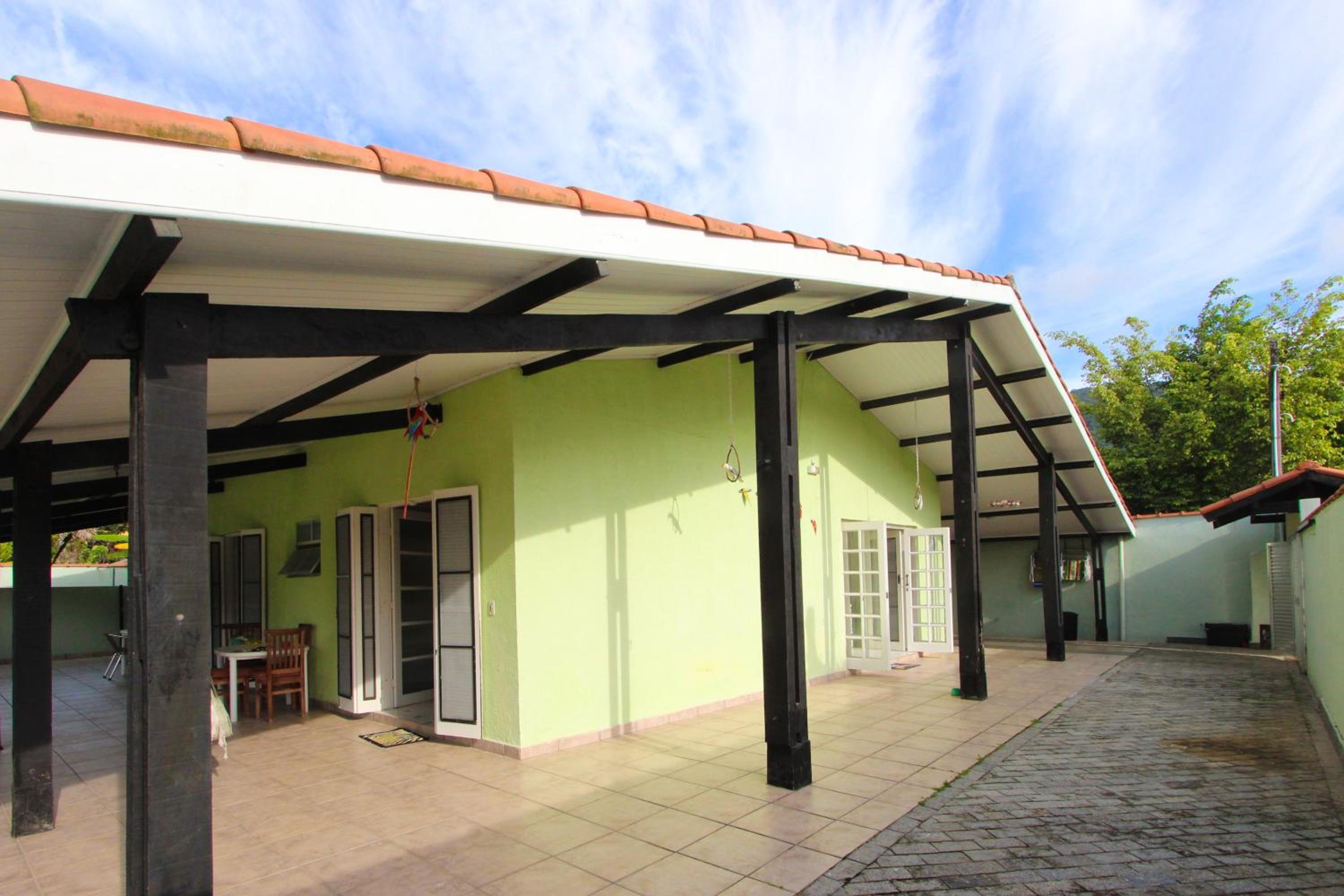 CASA TEMPORADA TUCO E TUCA