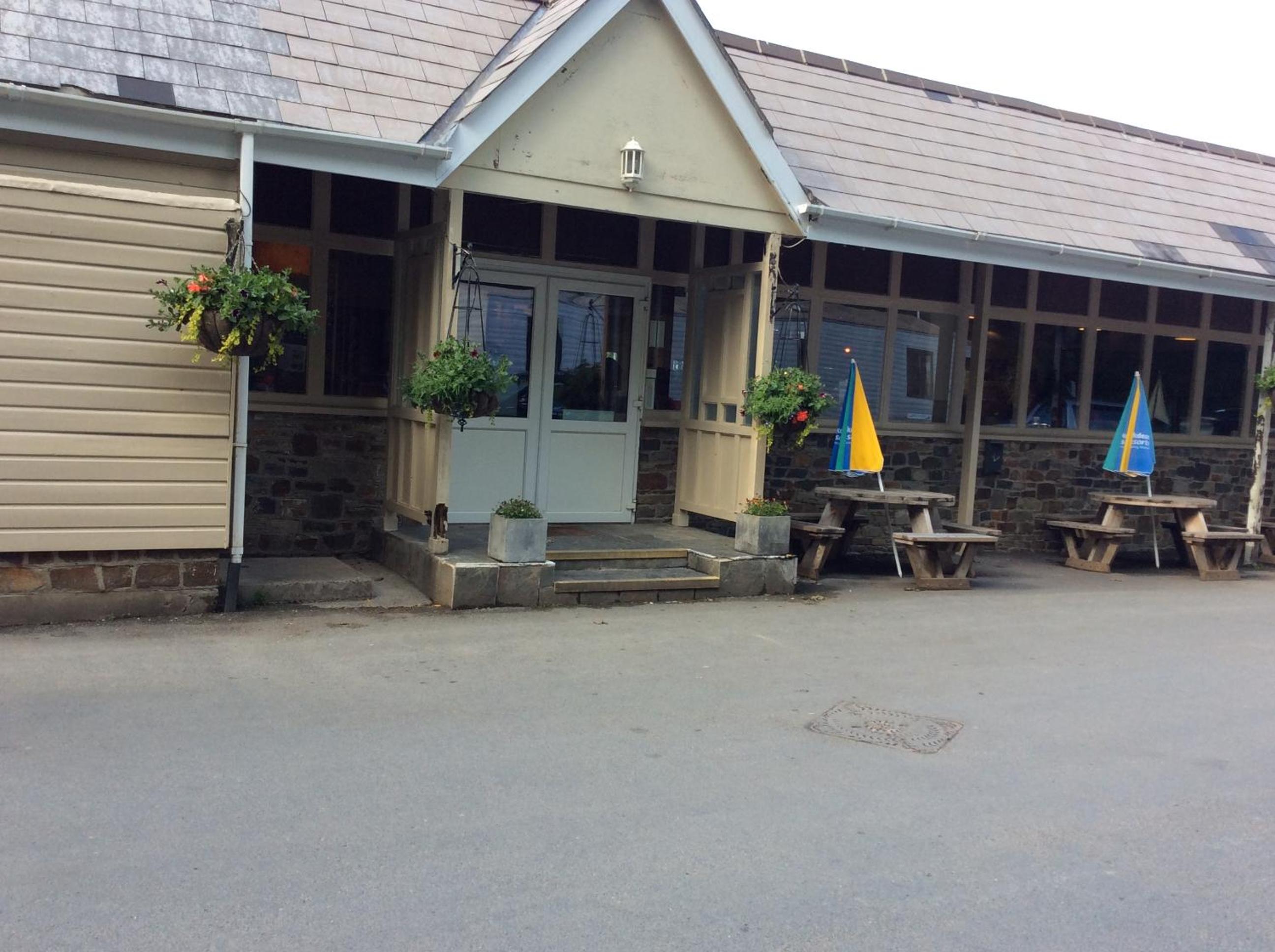 19 Chalet Bucklands , Bideford Holiday Park.