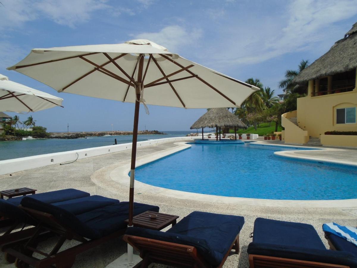 Villa Marina Porto Ixtapa view 2