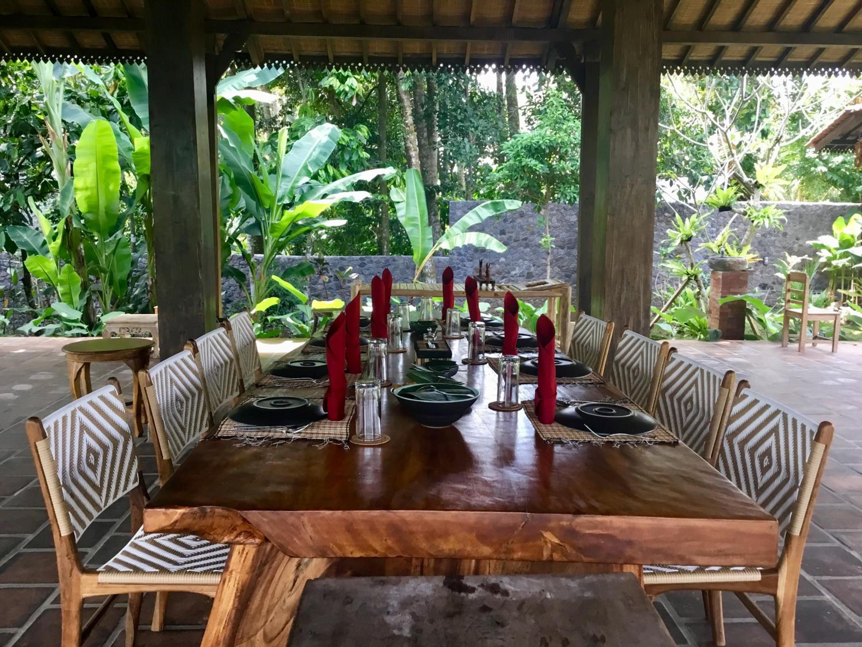 Alas Arum Ecolodge view 3