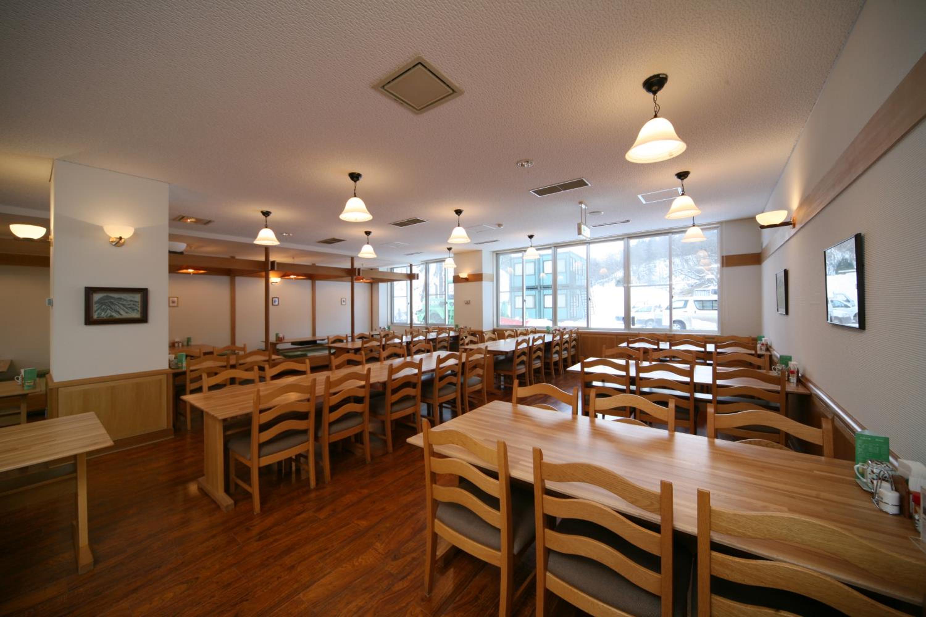 Tomuraushionsen Higashi Taisetsuso