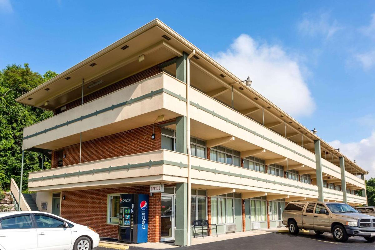 hotel building