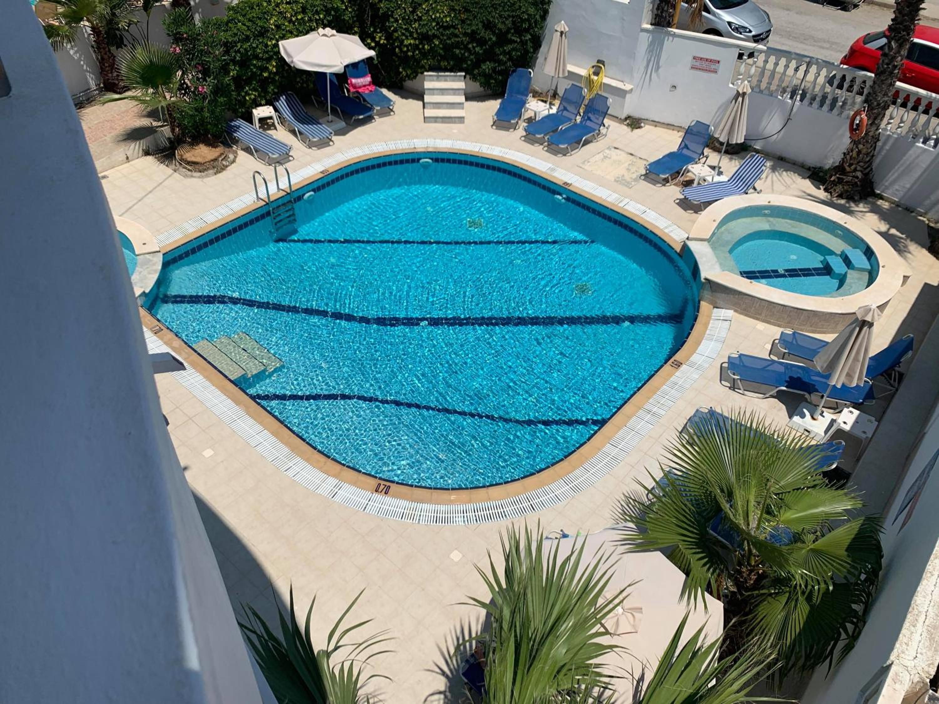 White Palace Studios en Faliraki