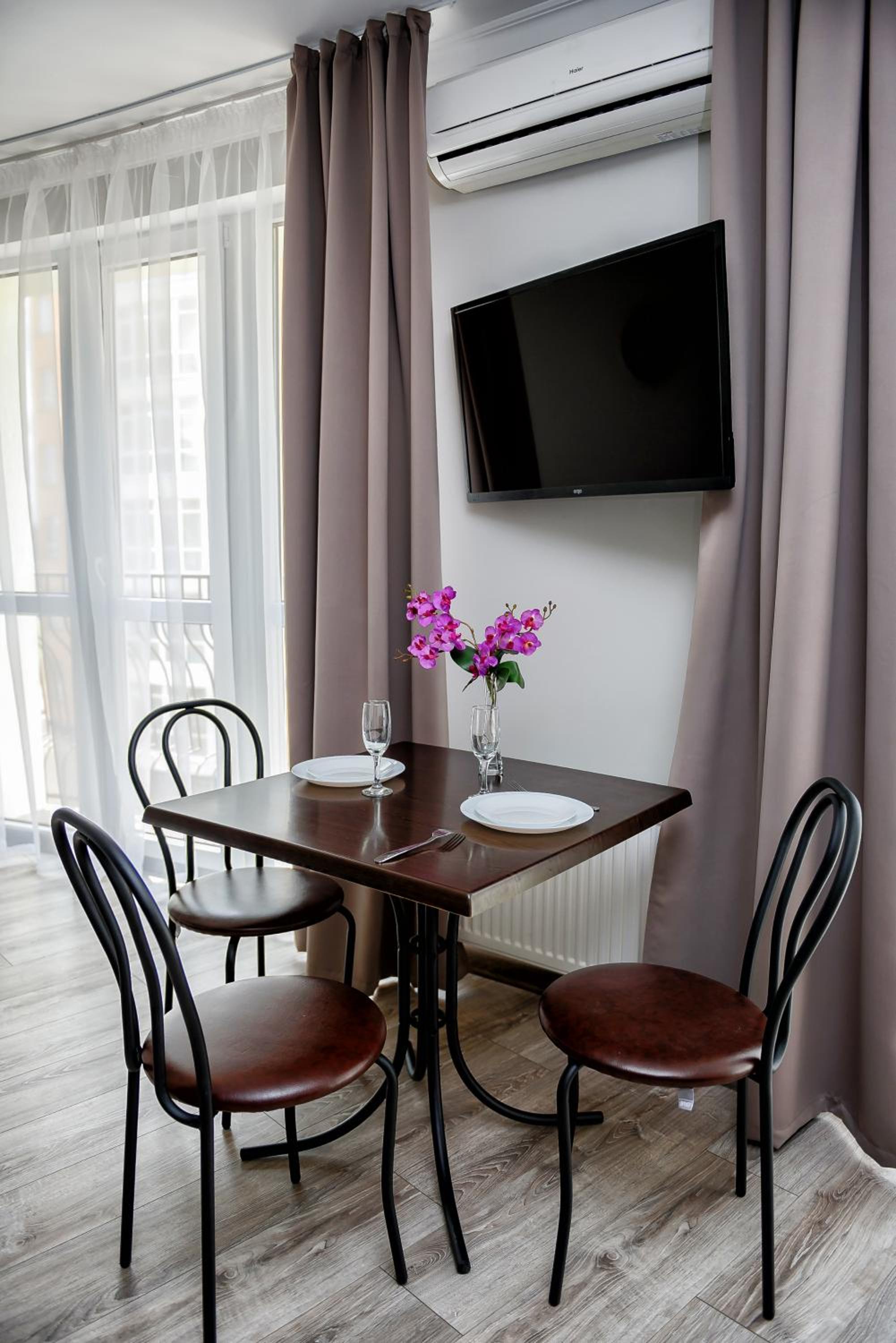 Apart Reserve Sloboda Loft view 4