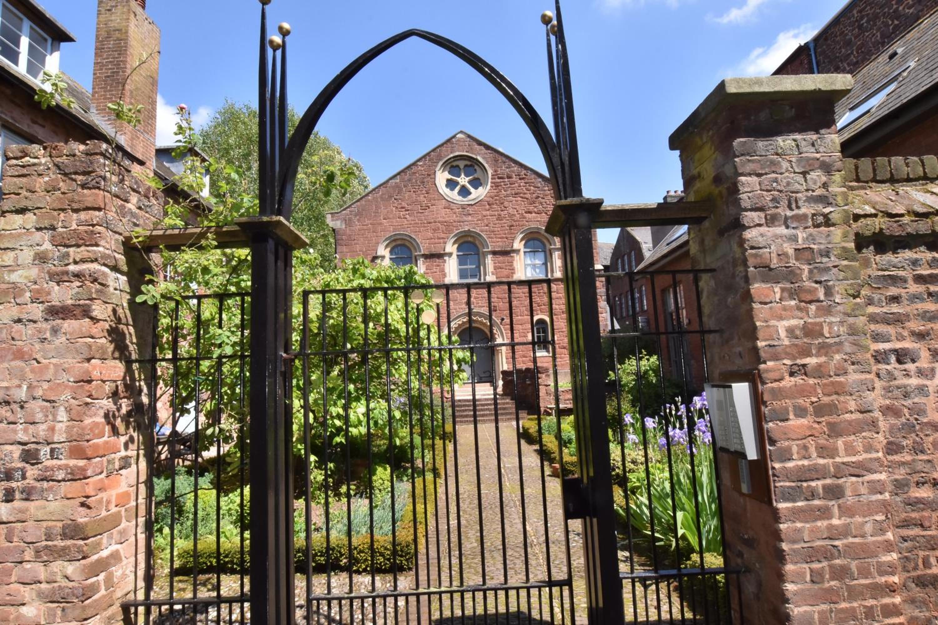 Keeley House