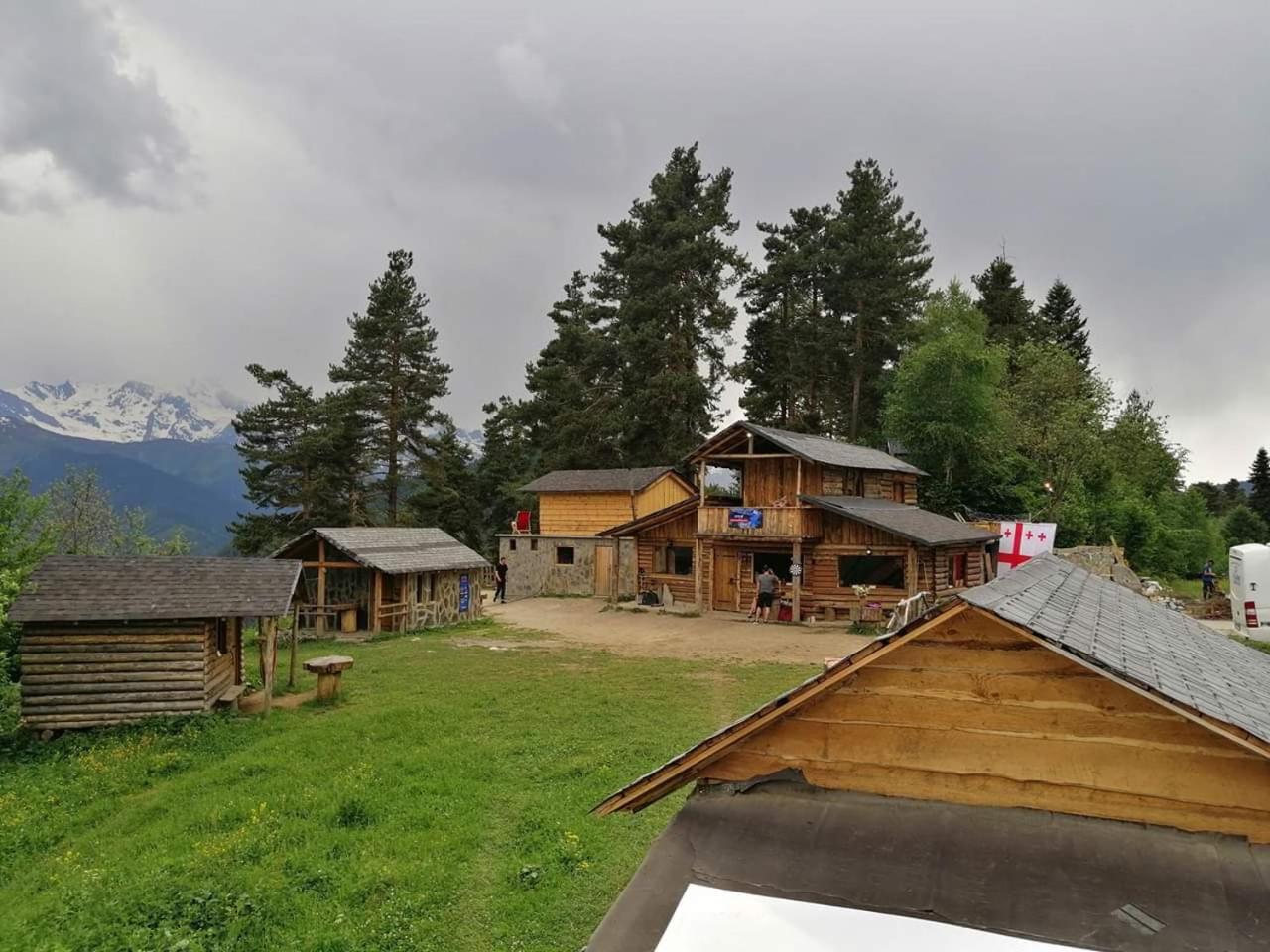 Heshkili huts and cabins Svaneti