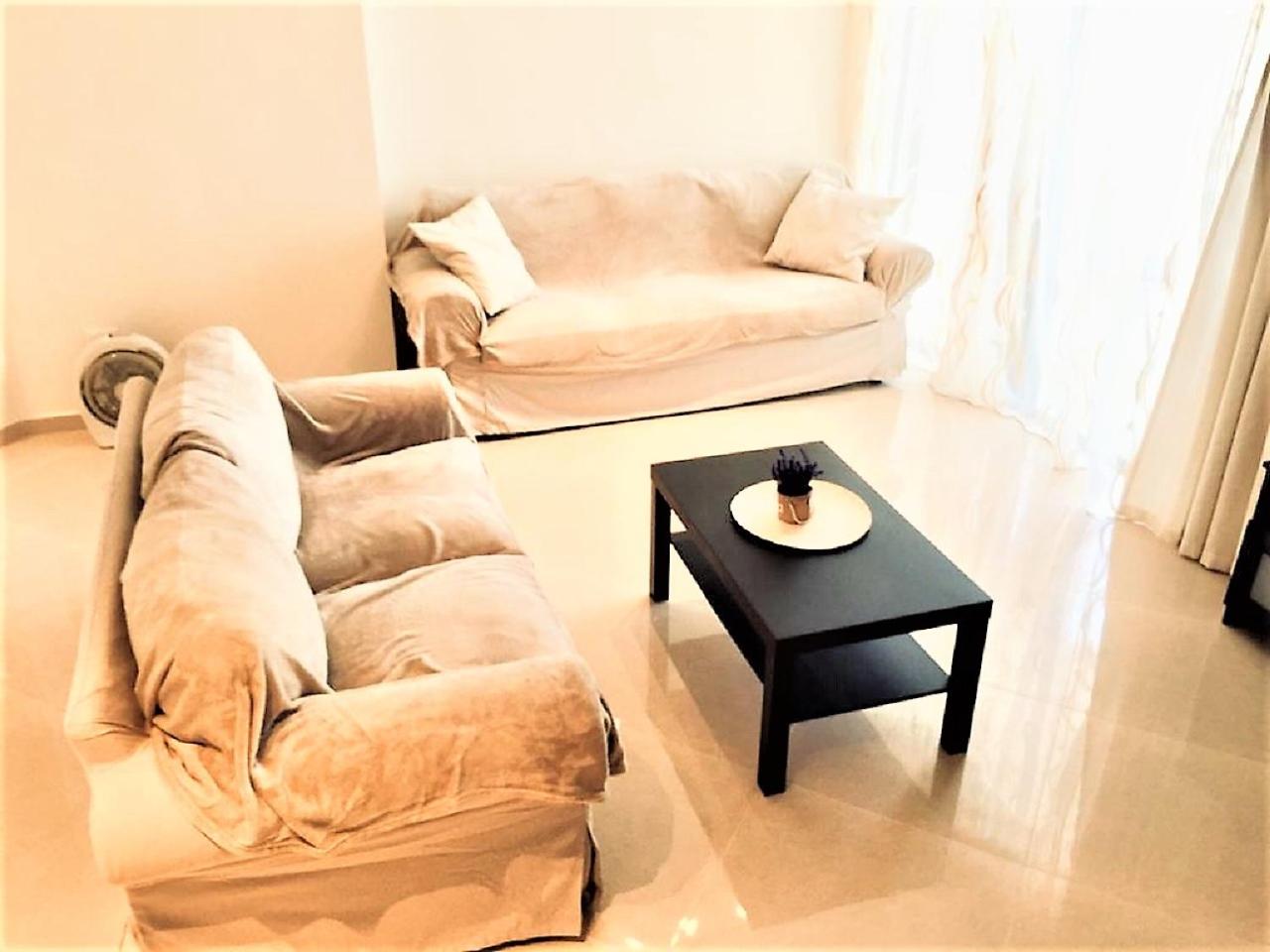 2 BDR Nitza appartment with balkony view 3