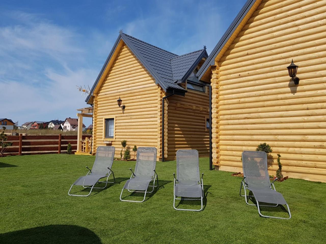 BeHappy Woodhouse view 4