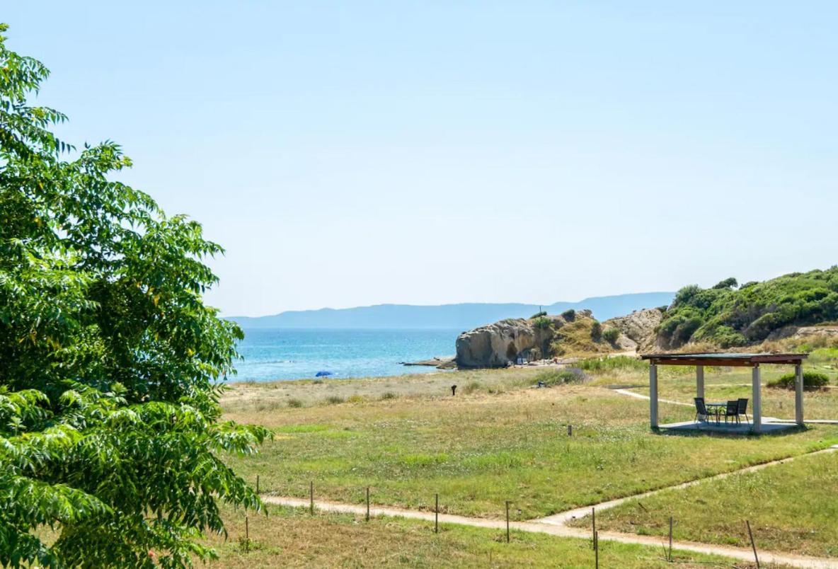 Functional house by the sea at Ierissos