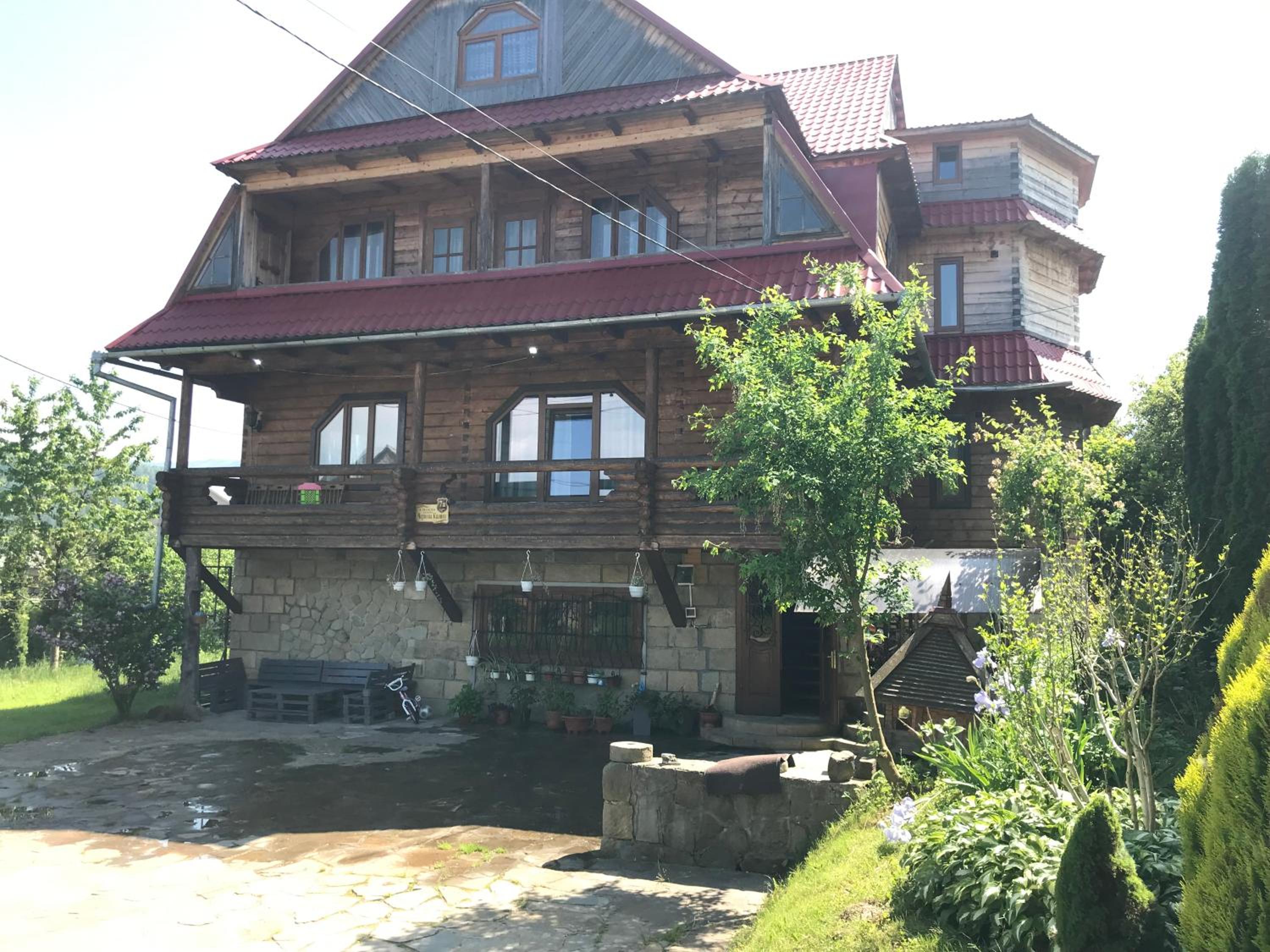 Садиба Червона калина Private estate Chervona Kalyna