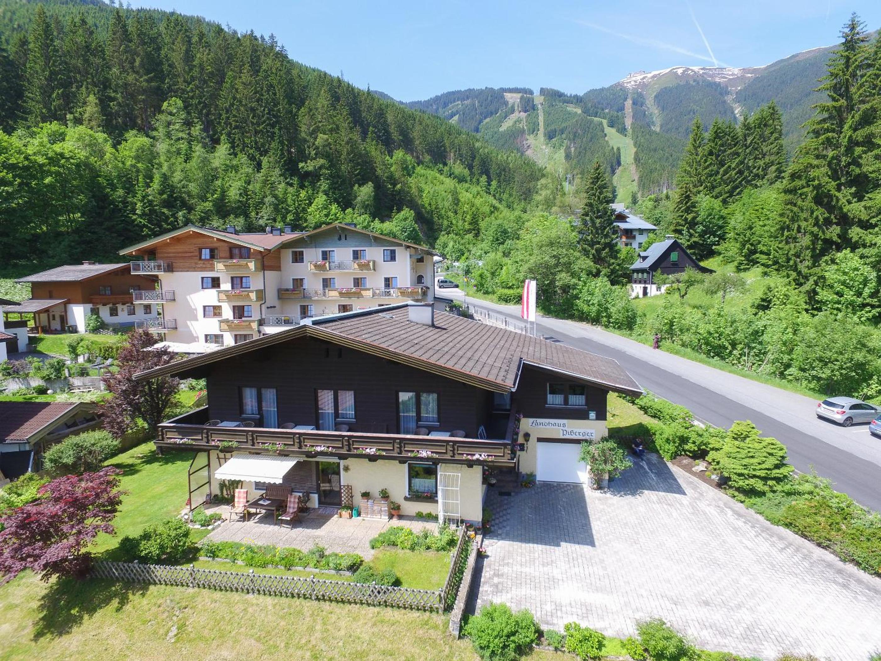 Landhaus Piberger - Zell am See Kaprun Summer Card included view 3