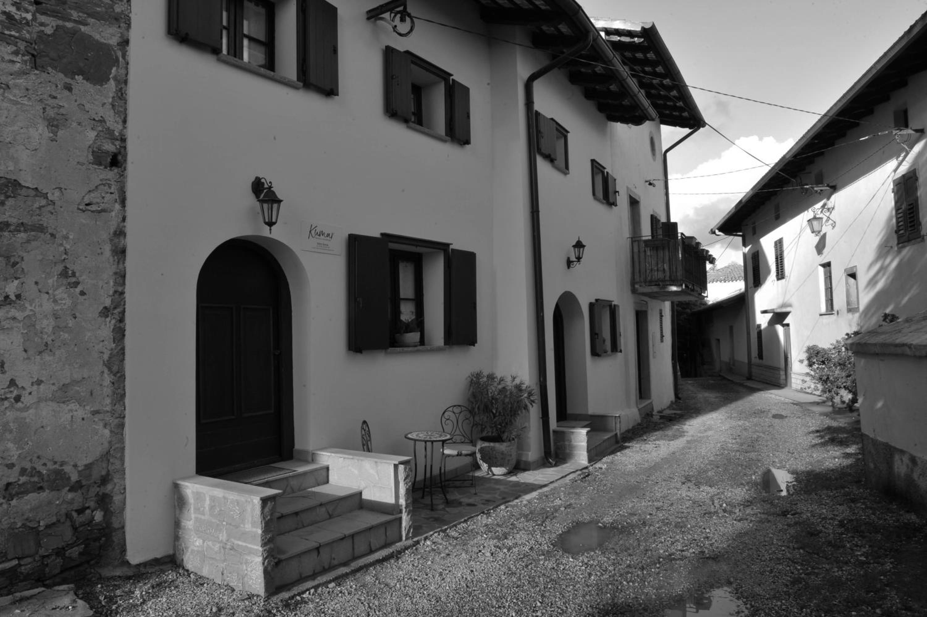 Photo 47