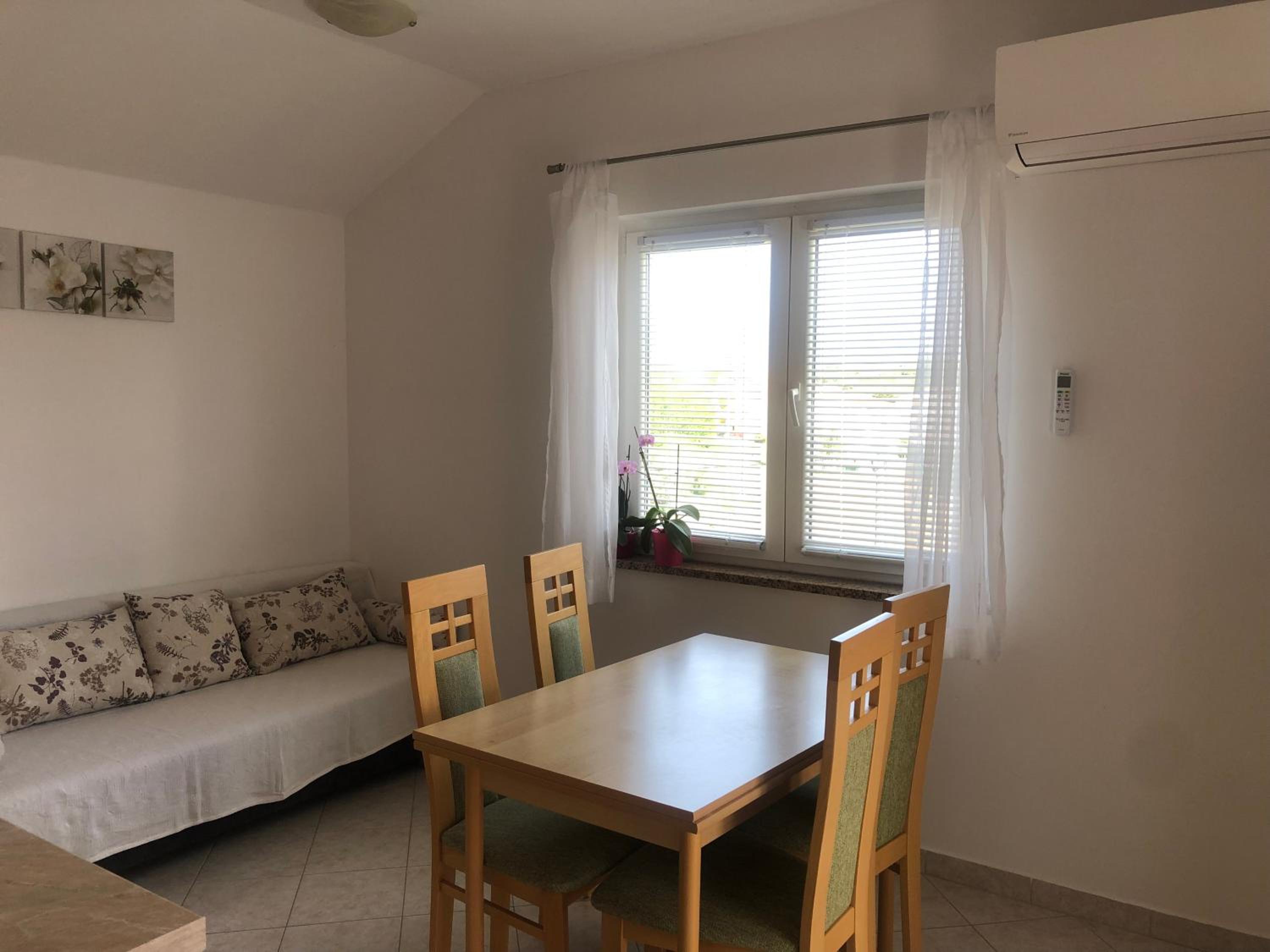 Apartment Laura view 5